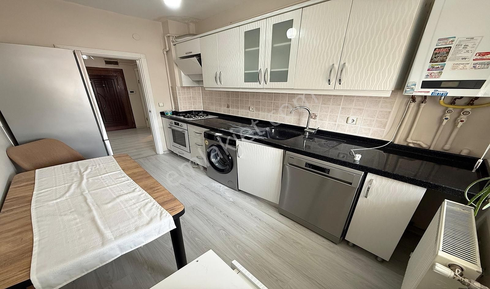 Yasa' Dan Karakaya'da 1.kat 3+1 Ebeveyn Banyolu Full Yapılı!! - Görsel 22