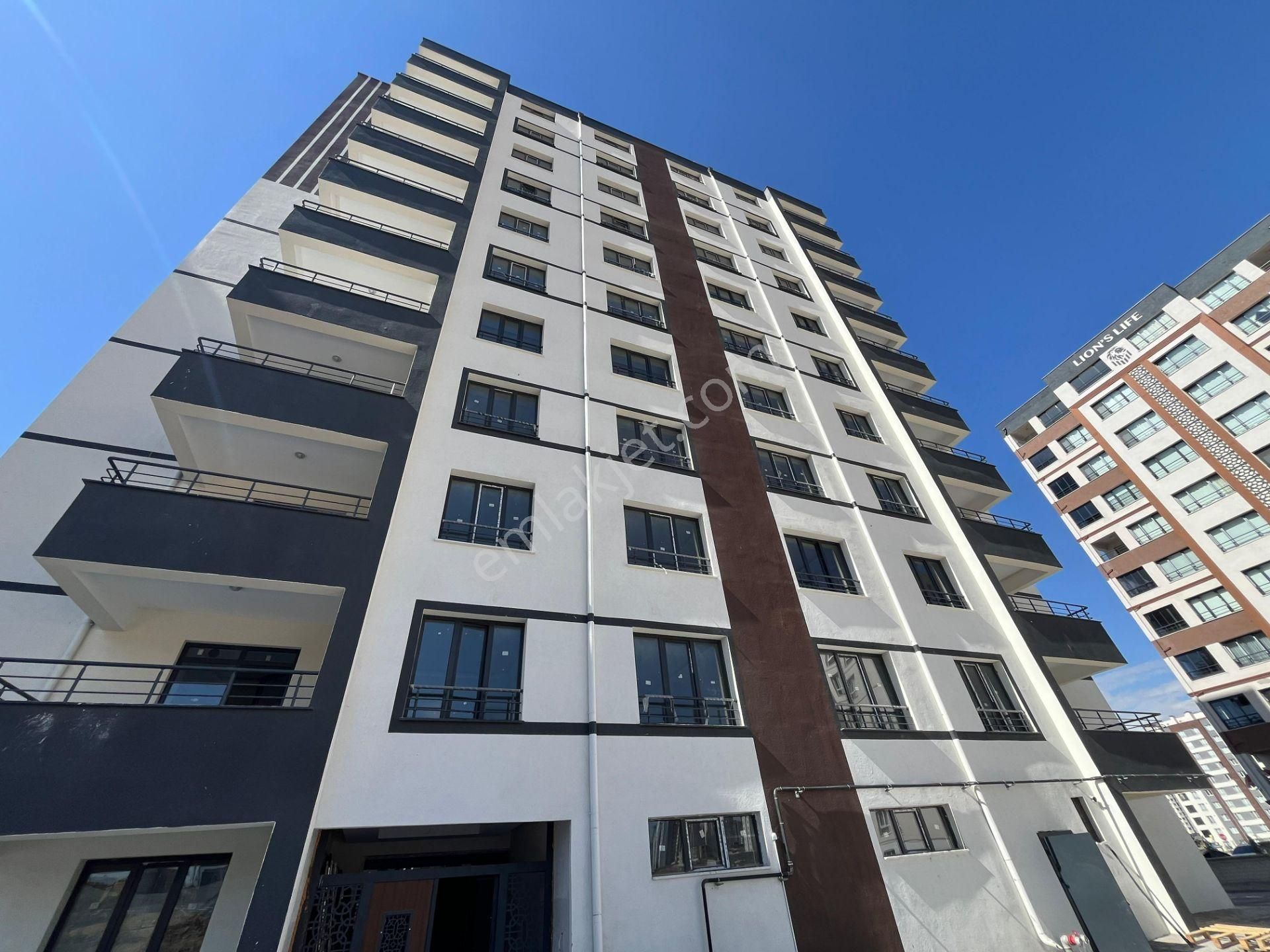 Bahçelievler Serkente 3+1 Satlık Sıfır Lüks Daire - Görsel 21