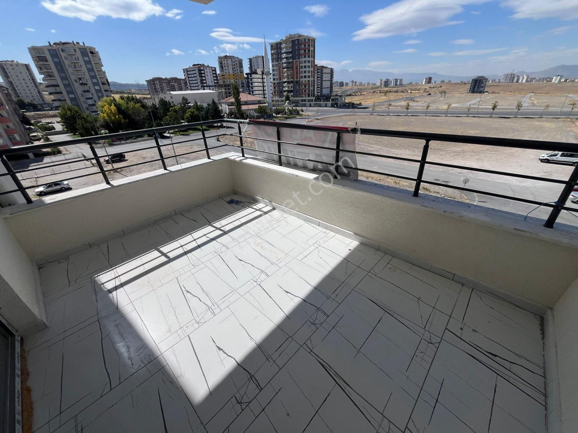 Bahçelievler Serkente 3+1 Satlık Sıfır Lüks Daire - Görsel 18