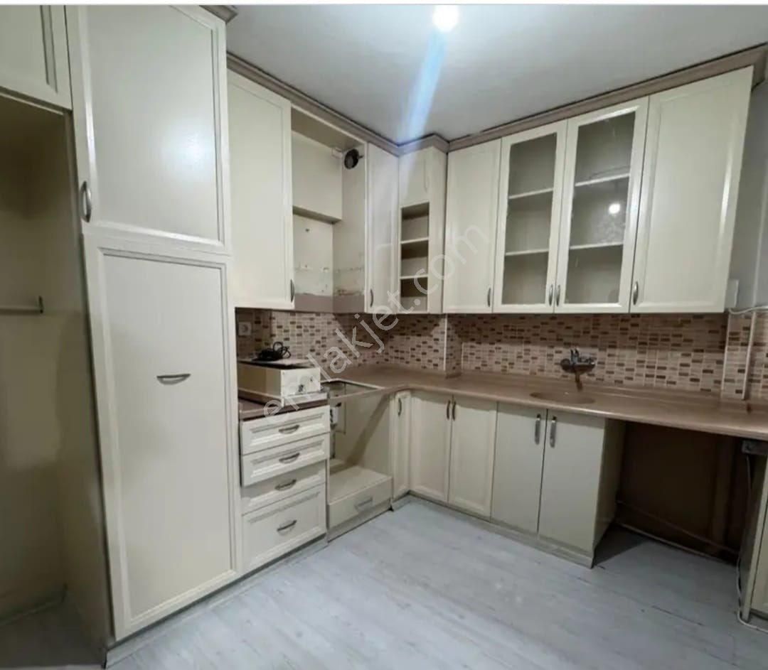 Değirmenönünde 3+1 Uygun Fırsat Daire!!