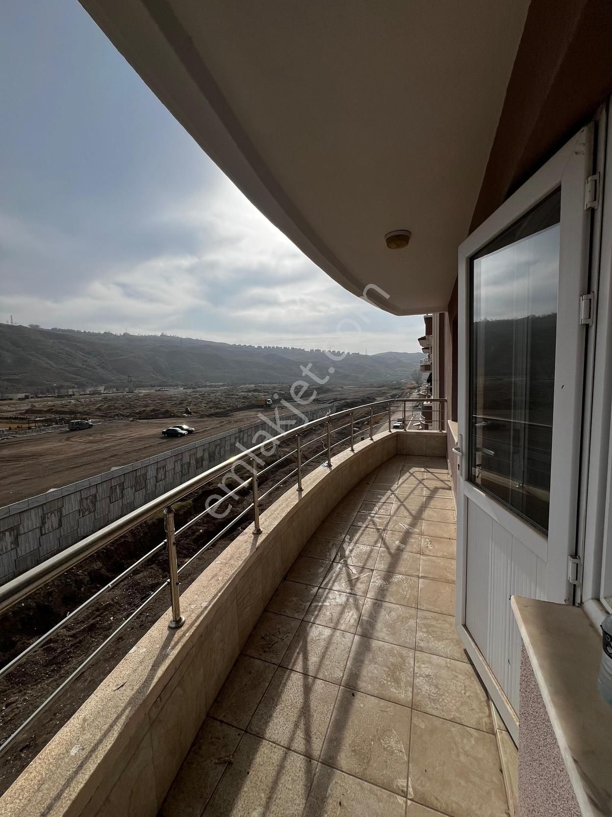 Ekin Group'tan Rte Parkı Karşısı Full Yapılı Lüks Kiralık 3+1 - Görsel 11