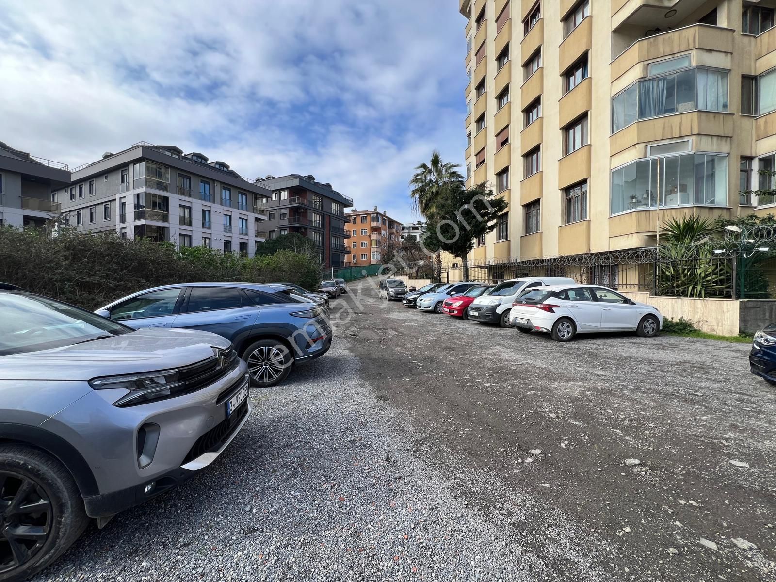 Acıbadem Akasya Avm'ye Komşu Gül Evler Sitesinde 3+1 123 M² Net - Görsel 32