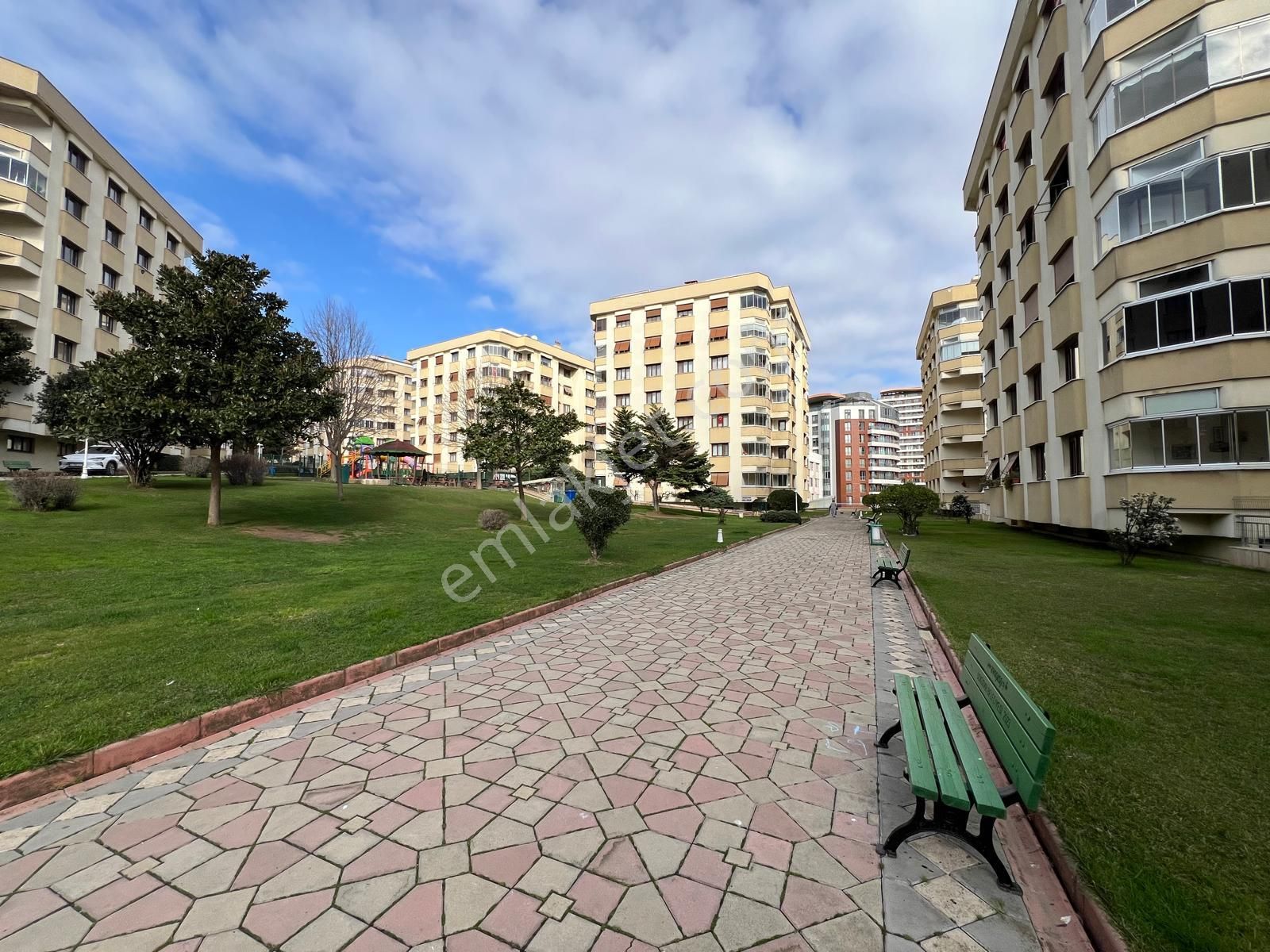 Acıbadem Akasya Avm'ye Komşu Gül Evler Sitesinde 3+1 123 M² Net - Görsel 33