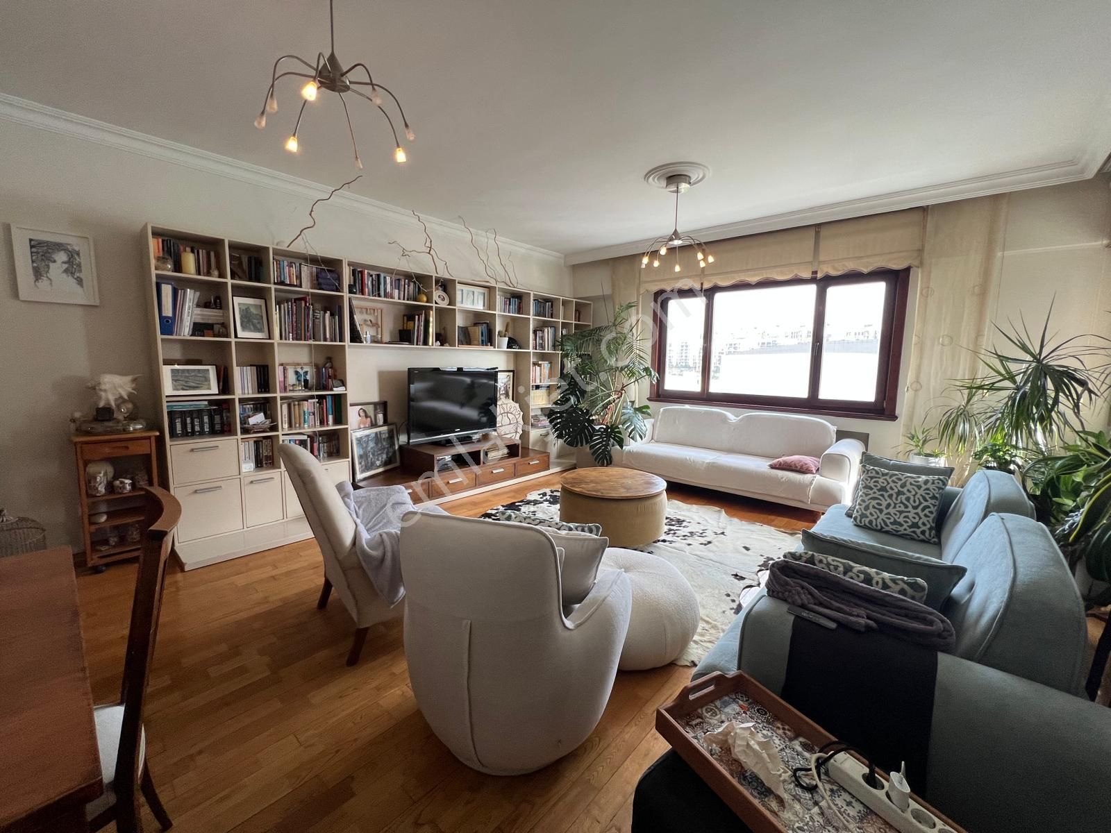 Acıbadem Akasya Avm'ye Komşu Gül Evler Sitesinde 3+1 123 M² Net - Görsel 4