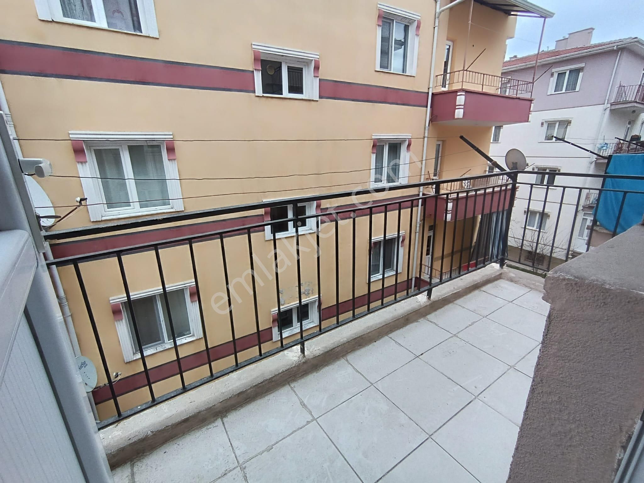 Sincan Atatürk Mahallesinde 3+1 Satılık Uygun Fiyat Merkezi Konum - Görsel 8