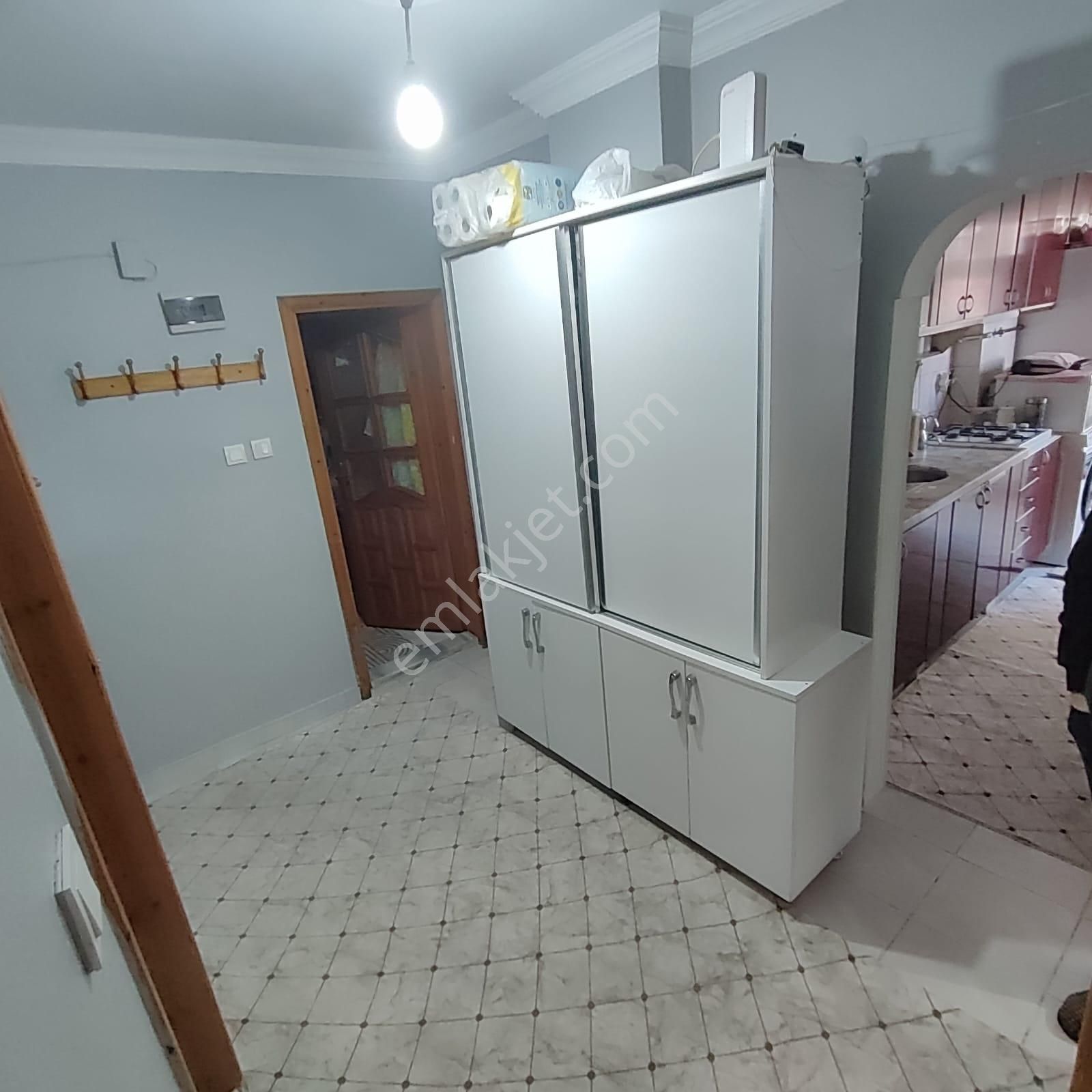 Üç Kardeşlr. Yunusemre Mh Satlık Daire 1.kat 2+1 100m² Masrafsız - Görsel 9