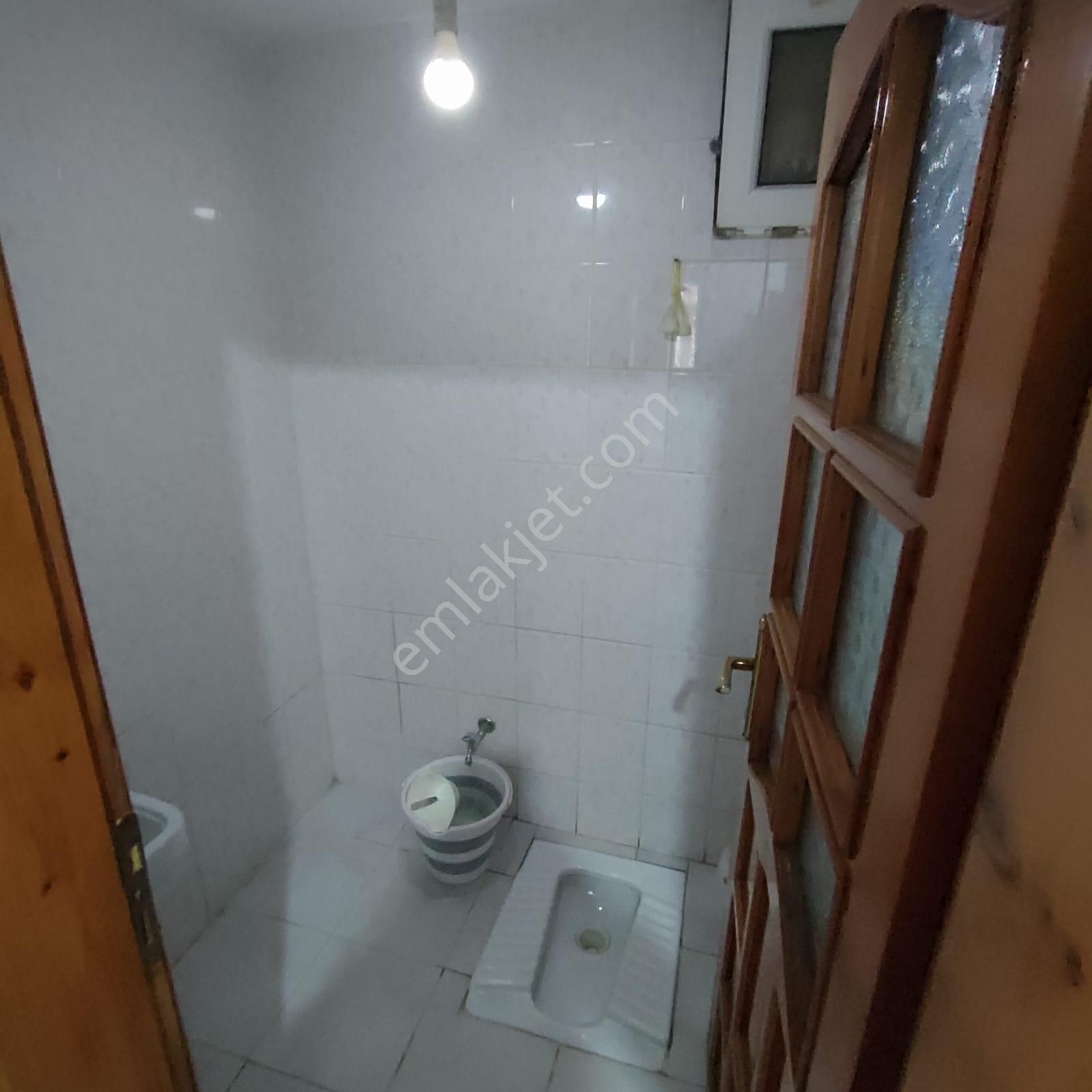 Üç Kardeşlr. Yunusemre Mh Satlık Daire 1.kat 2+1 100m² Masrafsız - Görsel 16