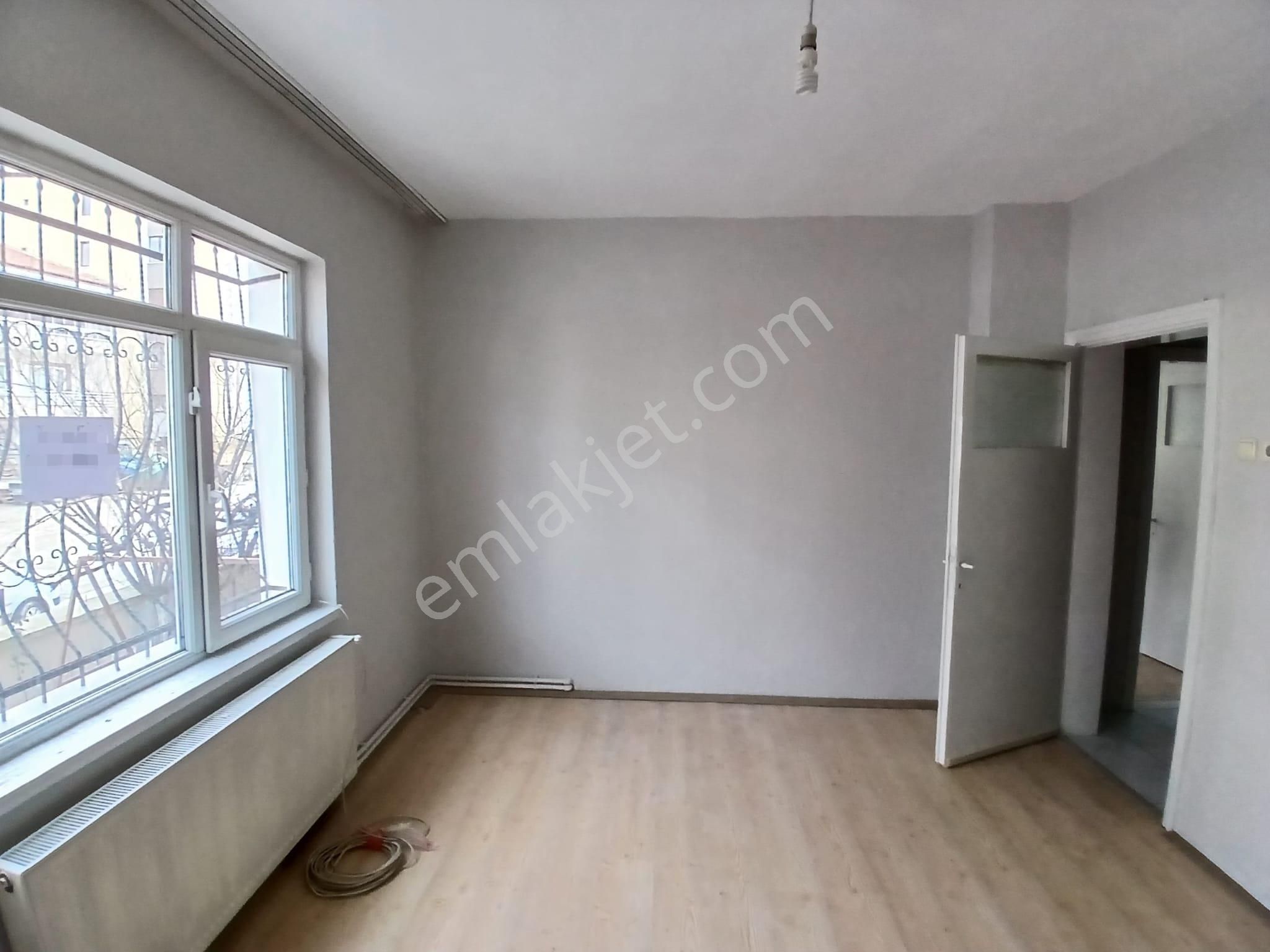 Akçay Emlak'tan Akşehir Altunkalem Mahallesinde Doğalgazlı Birinci Kat Kiralık 3+1 Daire - Görsel 30