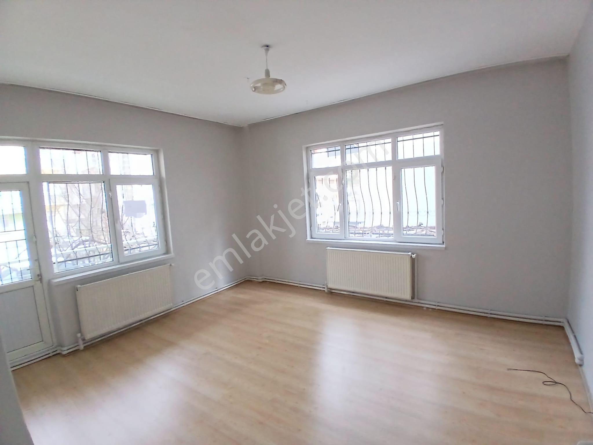 Akçay Emlak'tan Akşehir Altunkalem Mahallesinde Doğalgazlı Birinci Kat Kiralık 3+1 Daire - Görsel 25