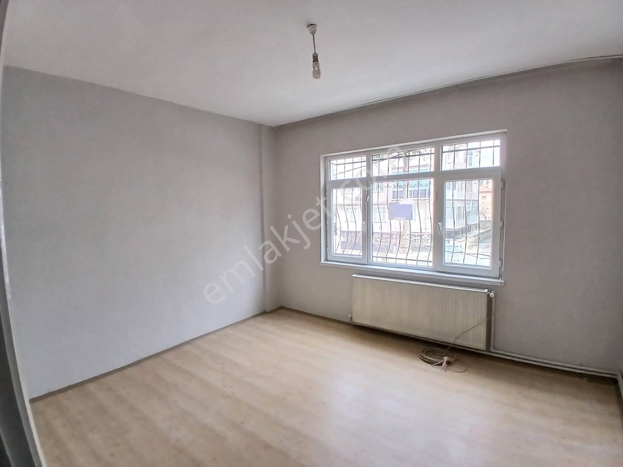 Akçay Emlak'tan Akşehir Altunkalem Mahallesinde Doğalgazlı Birinci Kat Kiralık 3+1 Daire - Görsel 10