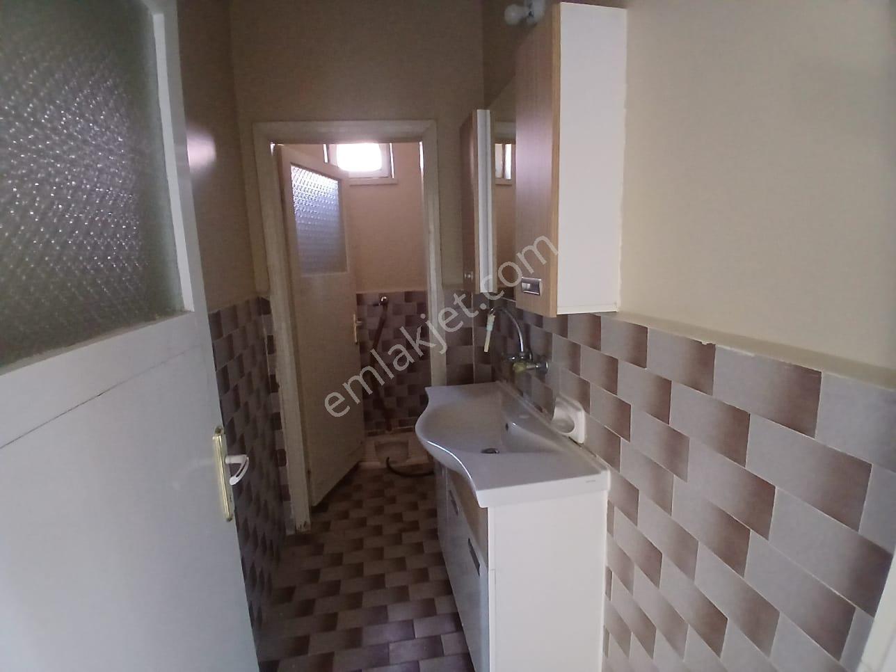 Akçay Emlak'tan Akşehir Tipi Mahallesinde Müstakil Tadında Doğalgazlı Kiralık 3+1 Daire - Görsel 21