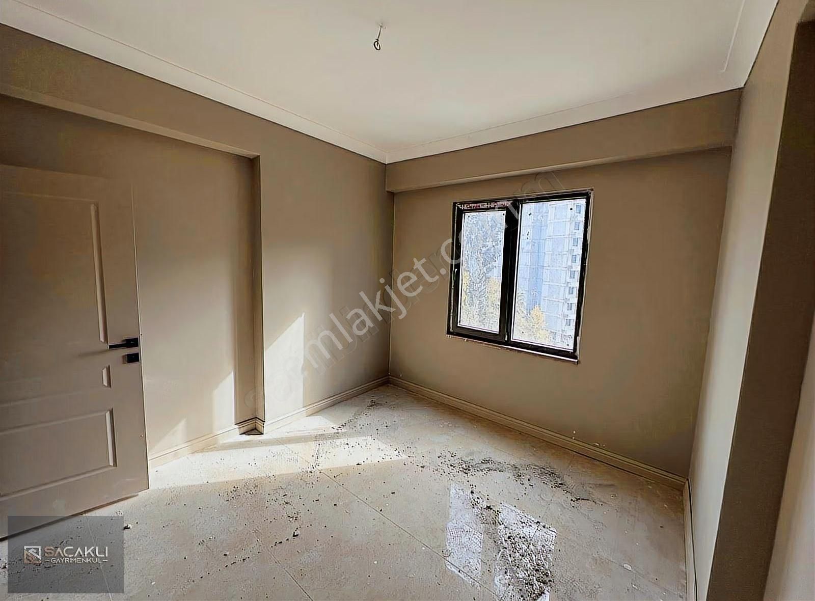 Kadir Saçaklı'dan Merkezi Konumda 1+1 Daire Ful+ful - Görsel 2