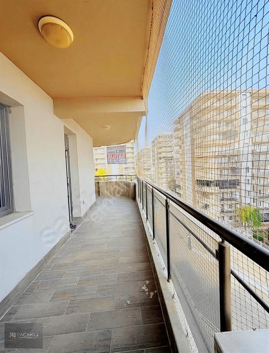 Kadir Saçaklıdan Ay Yapı Sitesinde 4+1 Daire - Görsel 15