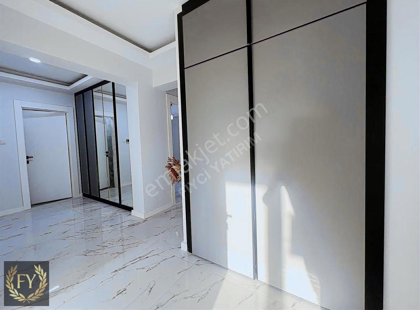 Ön Cephe 4+1 G.odalı Kilerli Sıfır Lüks Daire - Görsel 20