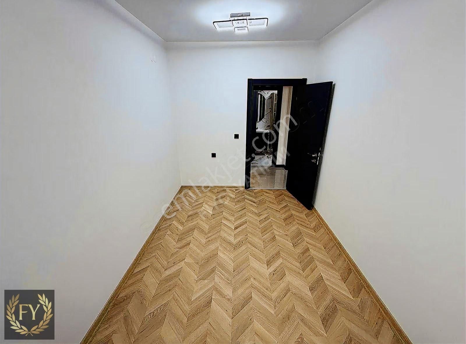 Fiyci Yatırım Harika Tasarım 3+1 Şık Lüks Daire - Görsel 9