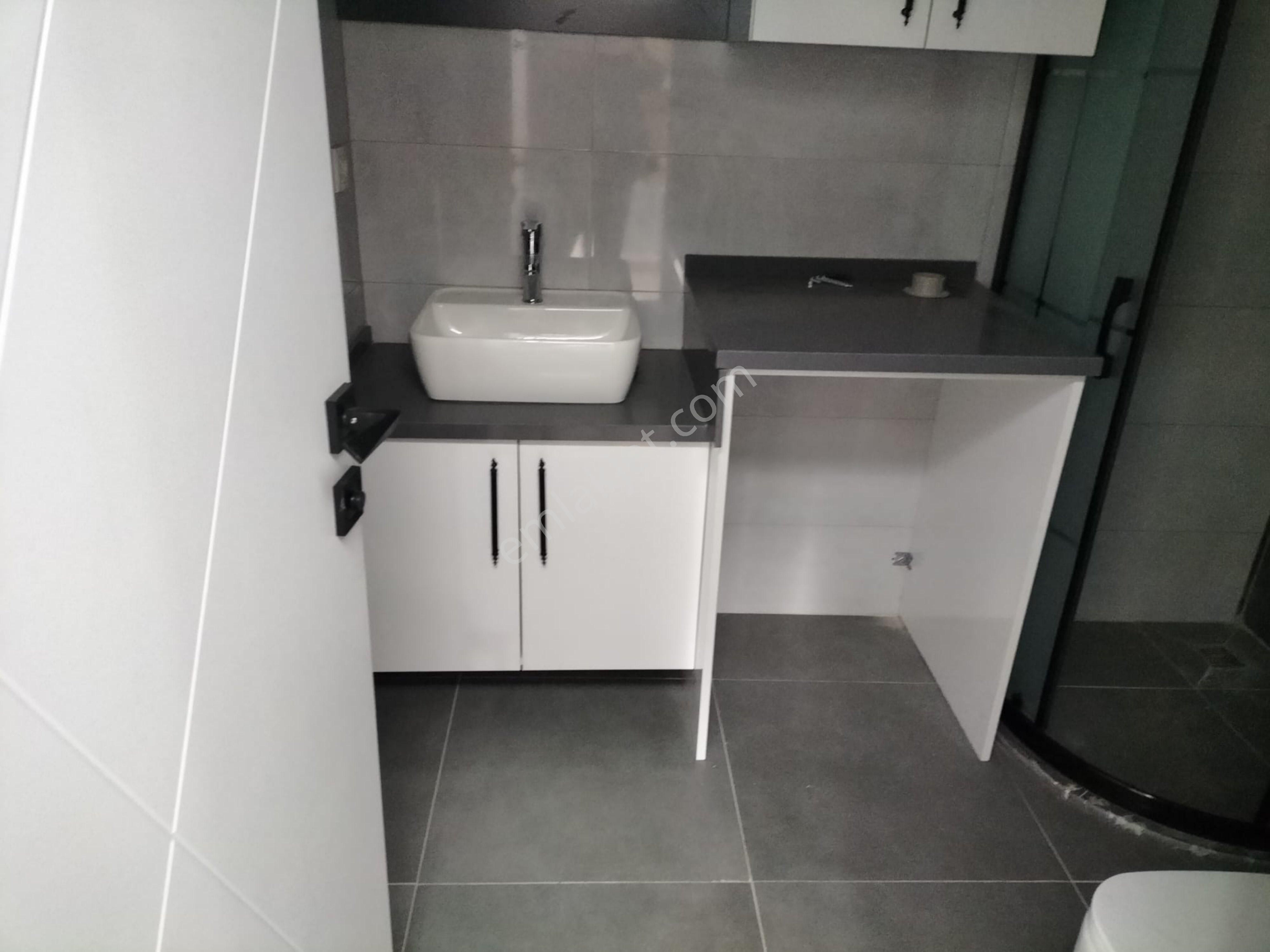 Ayatürk Mahallesi İsmet Sezgin Yakını Kiralık 2+1 - Görsel 12