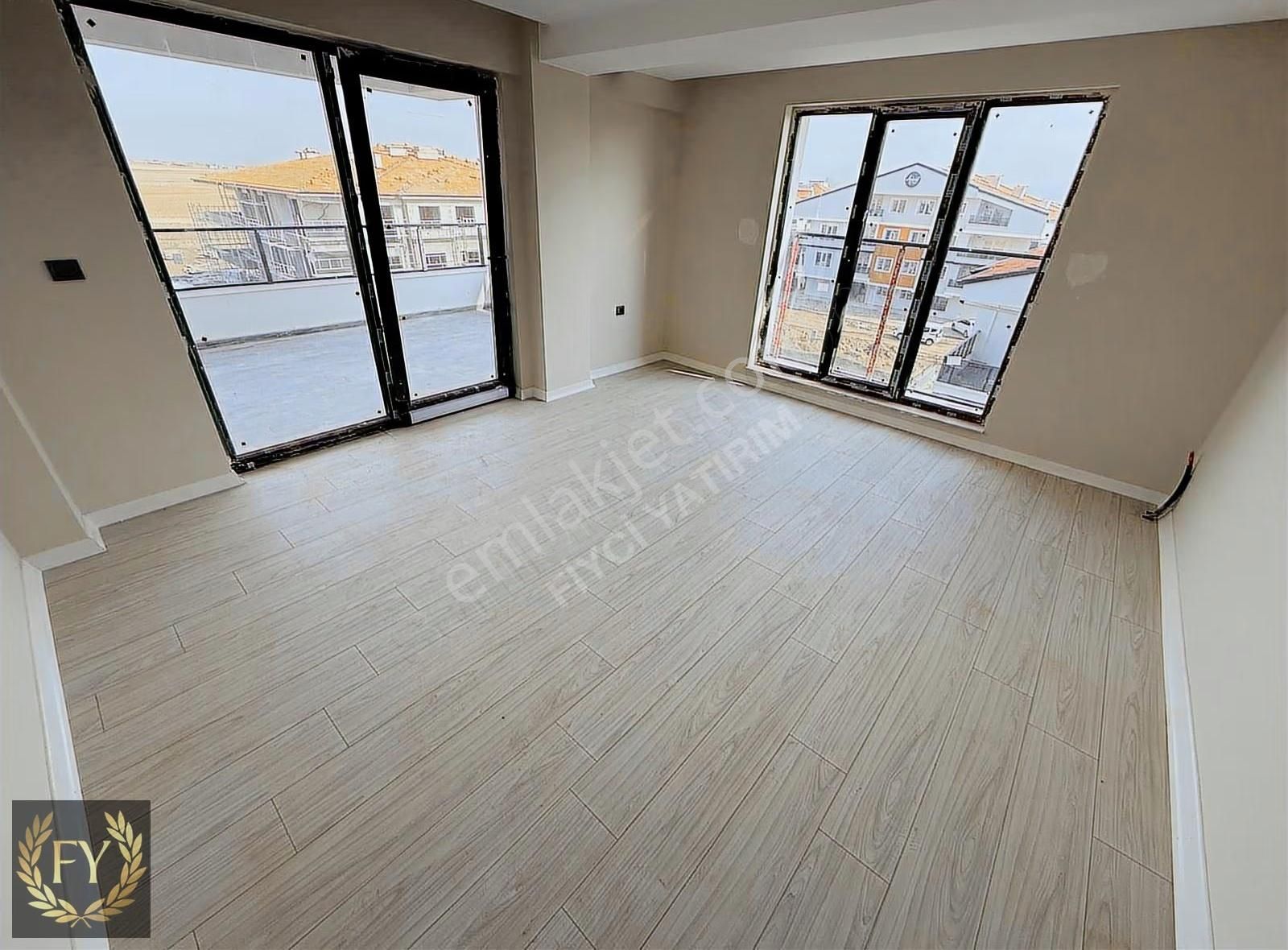 Fiyci Yatırım 2+1 Mükemmel İşçilikli Ulta Lüks Daire - Görsel 24
