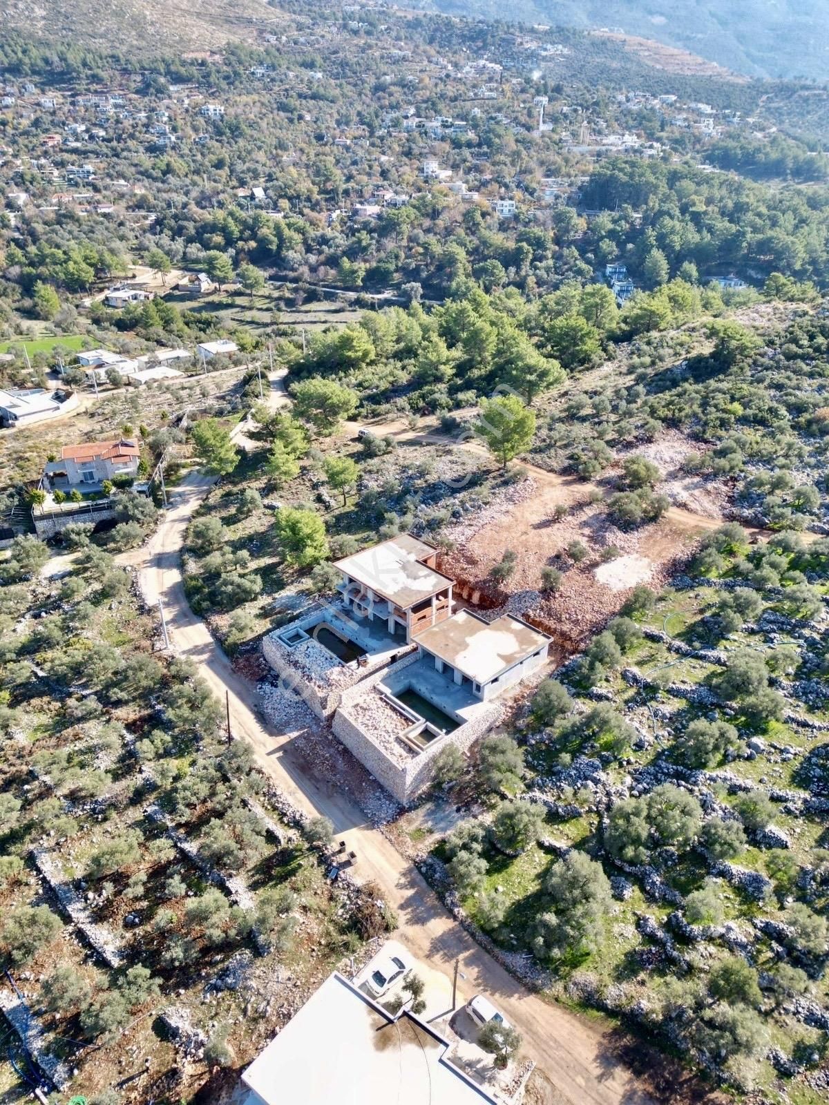 Kaş Üzümlü' De 7+2 Satılık 2 Adet Villa/de - Görsel 14