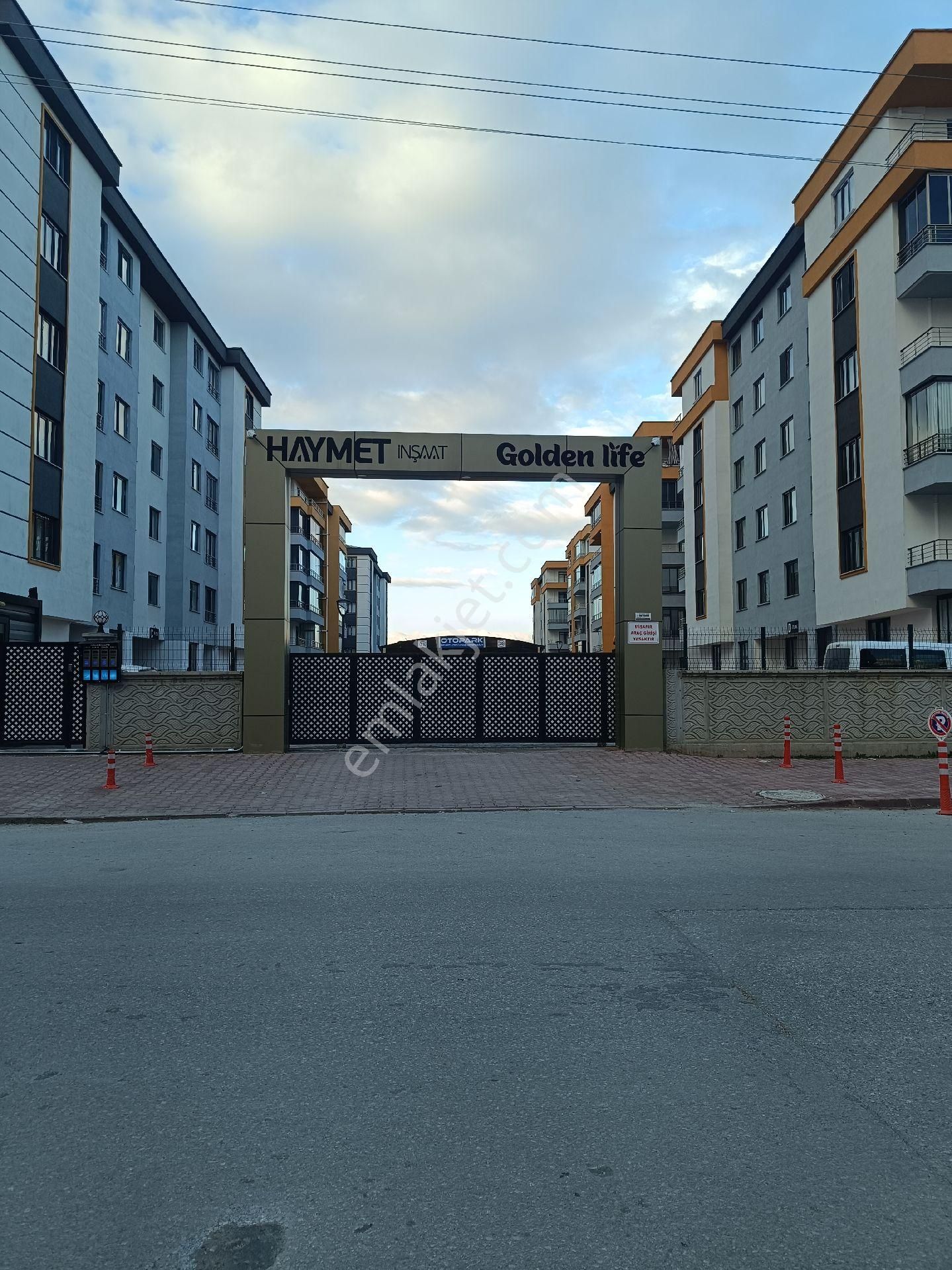 Saçlı Kasap Caddesinde Sahibinden Kiralık