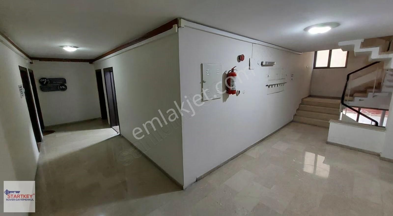 İzmir Çankaya İş Merkezinde Tadilatlı Kiralık Ofis - Görsel 11