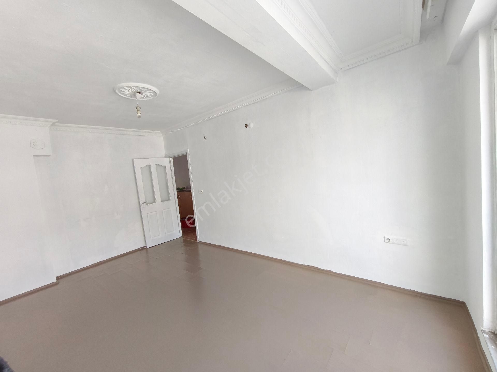 Re/max' Dan Esenyurt' - Görsel 4