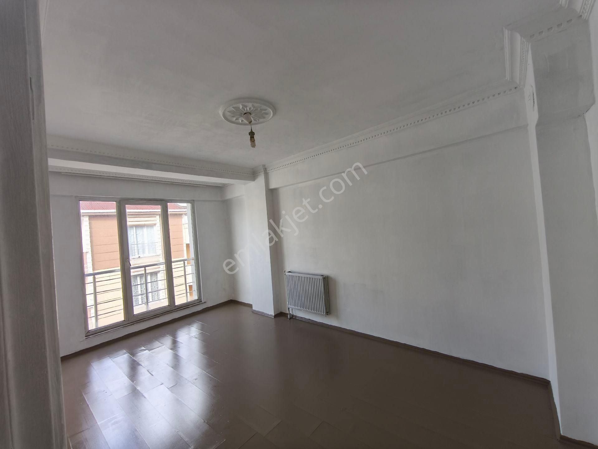 Re/max' Dan Esenyurt' - Görsel 2