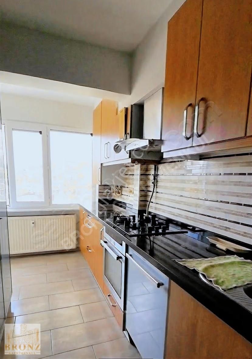 Yeşil Yamaç Sitesinde Tadilat Yapılmış Geniş 2+1 Eşyalı Daire - Görsel 10