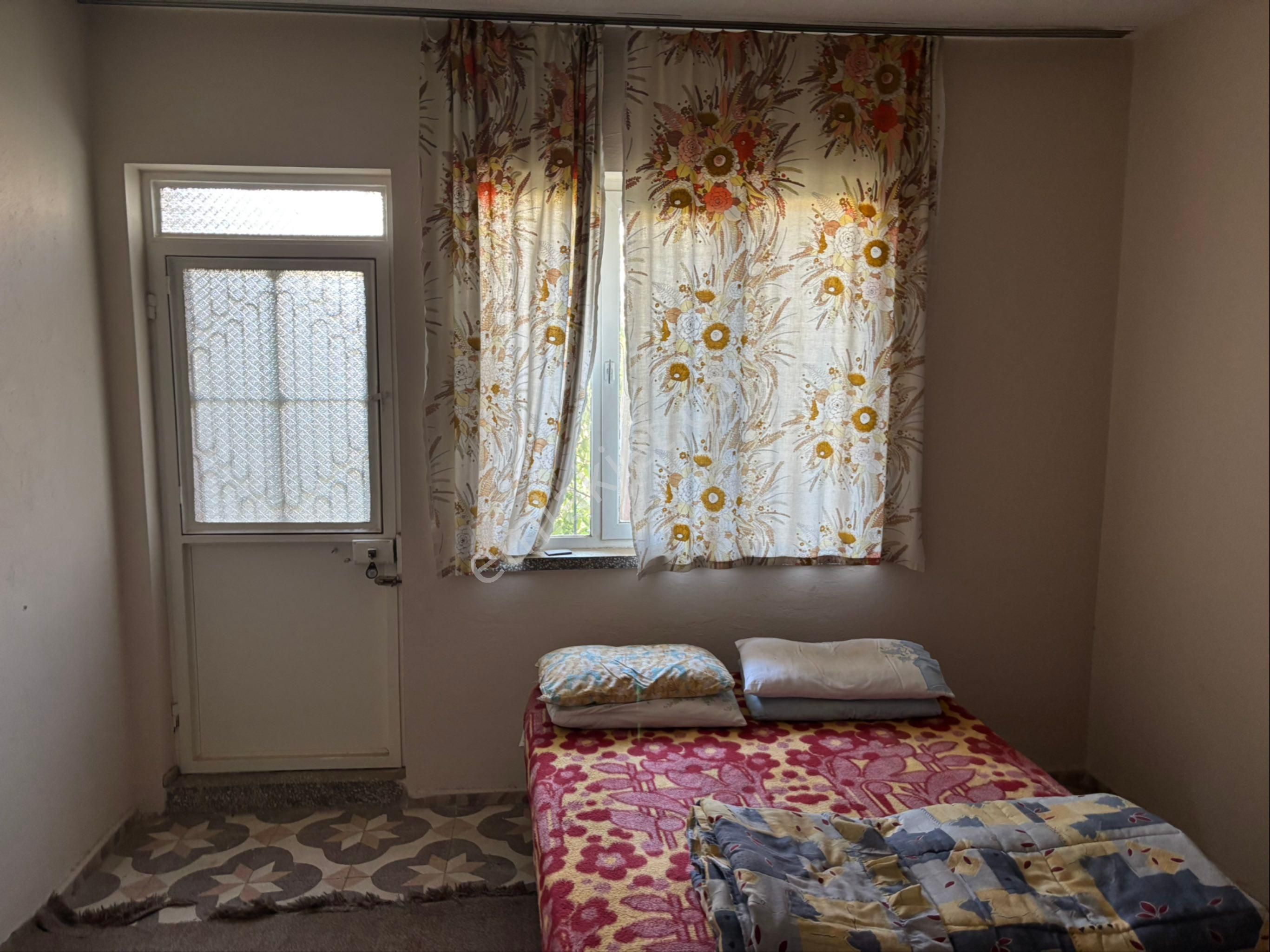 Şirinevler Mahallesinde Satılık 2 Katlı Bahçeli Müstakil Ev - Görsel 14