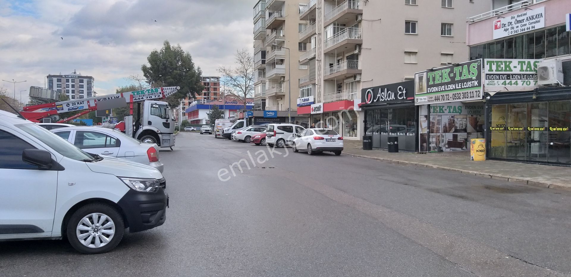 Bayraklı Mansuroğlu Mah. Çamkıran Durağının Karşısında Satılık Komple Kılasik Daire (yatırımlık) - Görsel 33