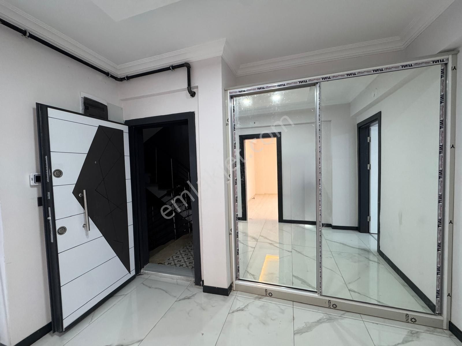 Rota’dan Satılık Yeni Mah. Garajlı 3+1 Daire - Görsel 12