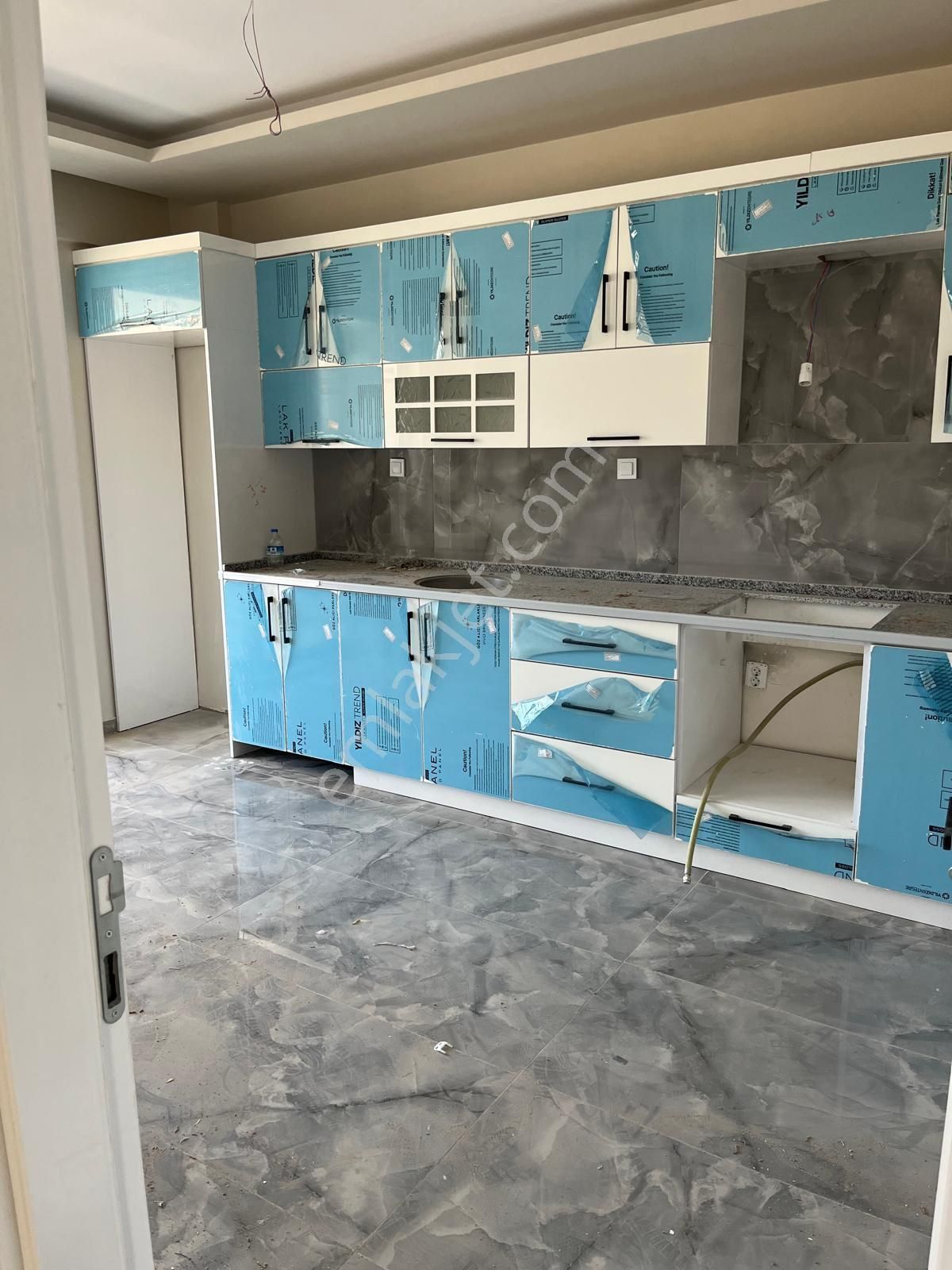 Rota’dan Satılık Yeni Mah. Garajlı 3+1 Daire - Görsel 17