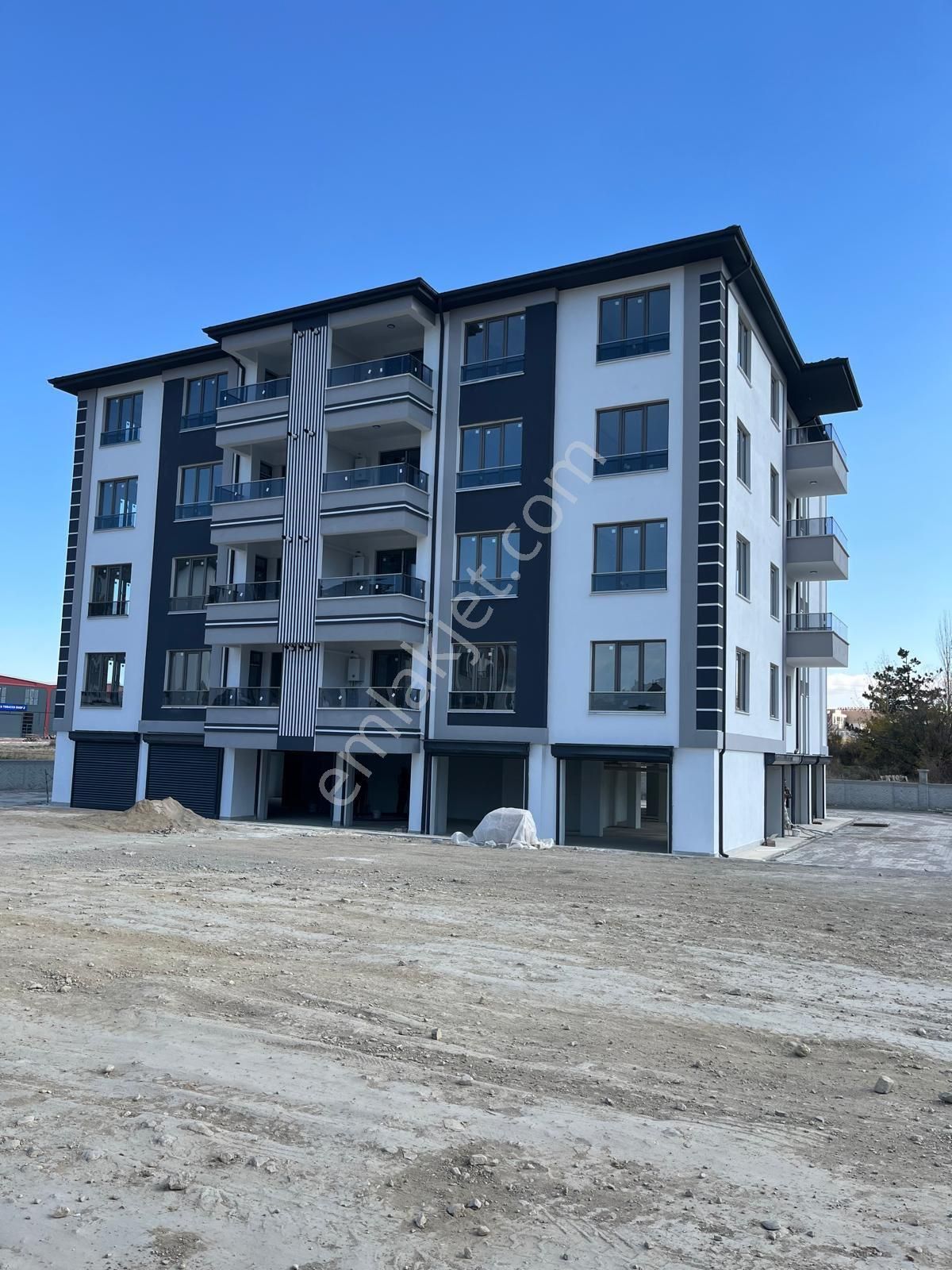 Rota’dan Satılık Yeni Mah. Garajlı 3+1 Daire - Görsel 30