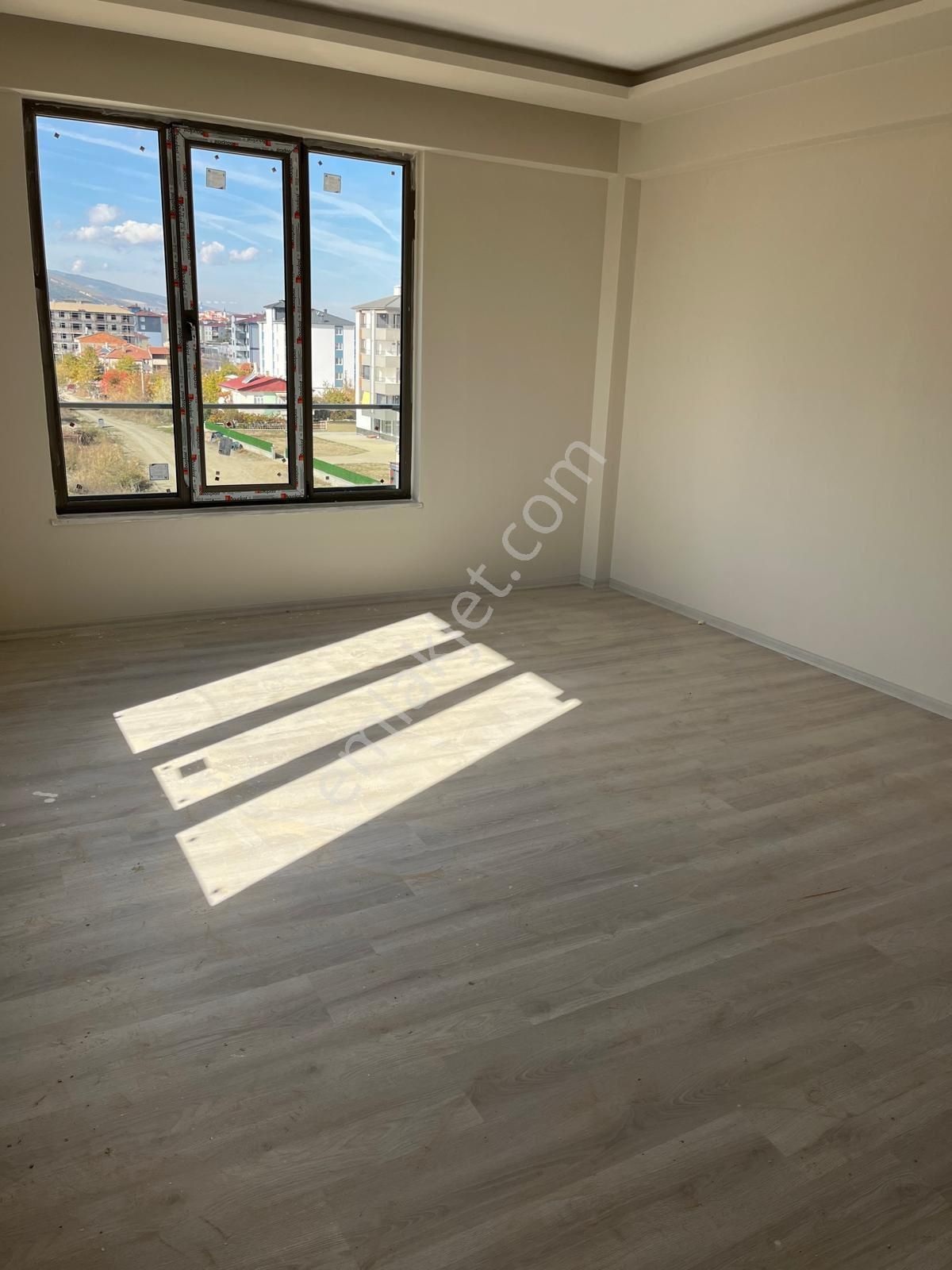 Rota’dan Satılık Yeni Mah. Garajlı 3+1 Daire - Görsel 21