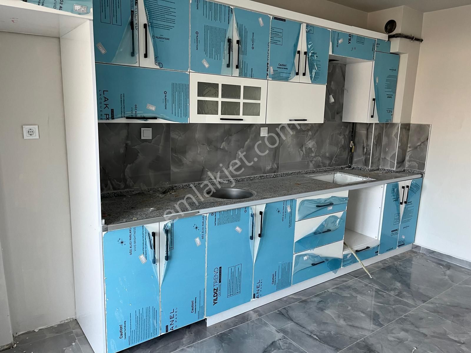 Rota’dan Satılık Yeni Mah. Garajlı 3+1 Daire - Görsel 24