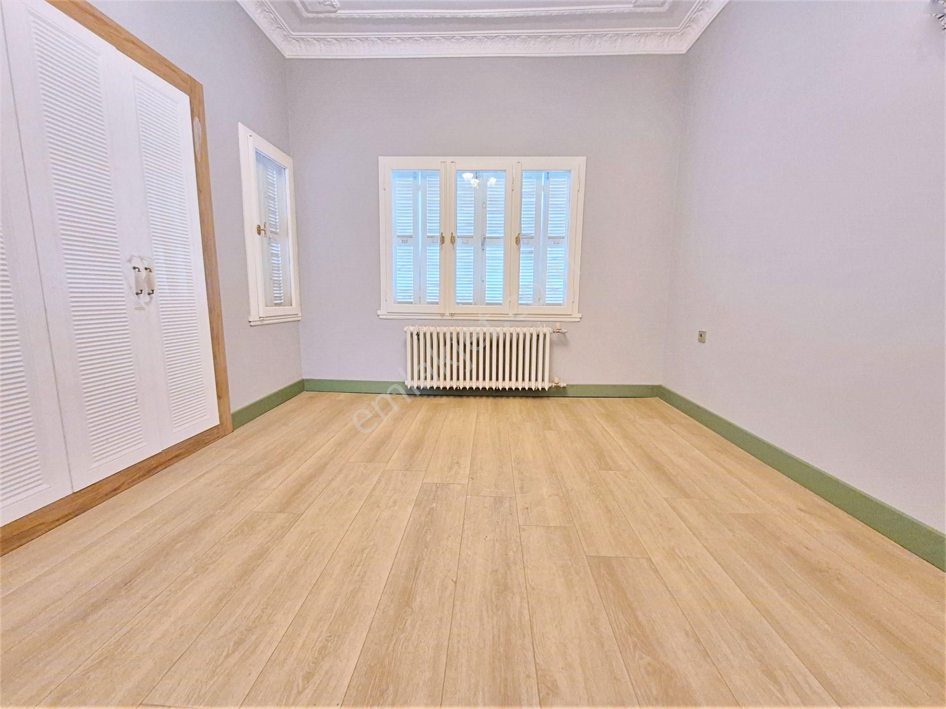 🌀güştaş Emlaktan Edremitte Satılık 7+1 Villa Edremit Meydana 200m Bahçeli Teraslı - Görsel 27