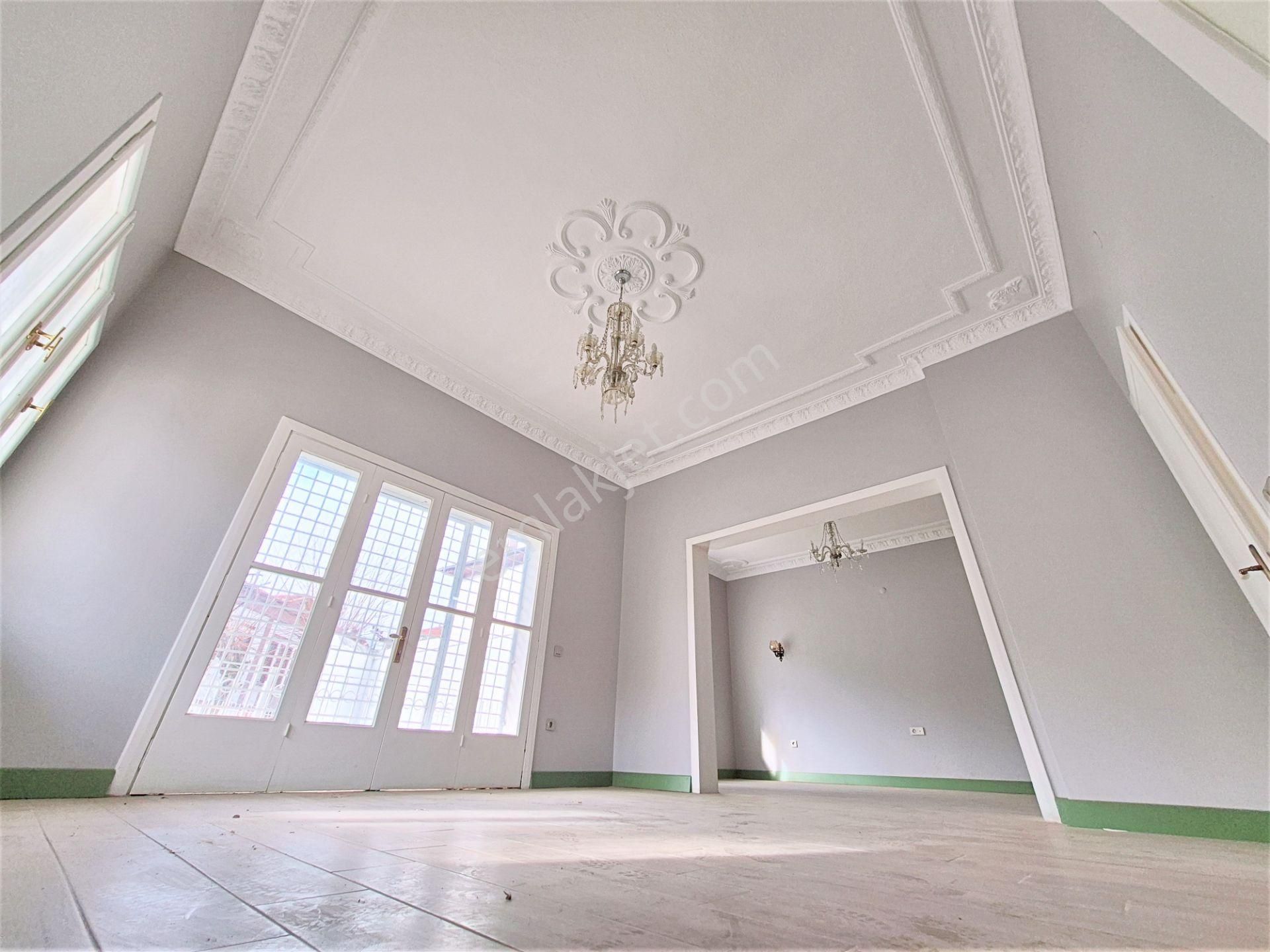 🌀güştaş Emlaktan Edremitte Satılık 7+1 Villa Edremit Meydana 200m Bahçeli Teraslı - Görsel 8