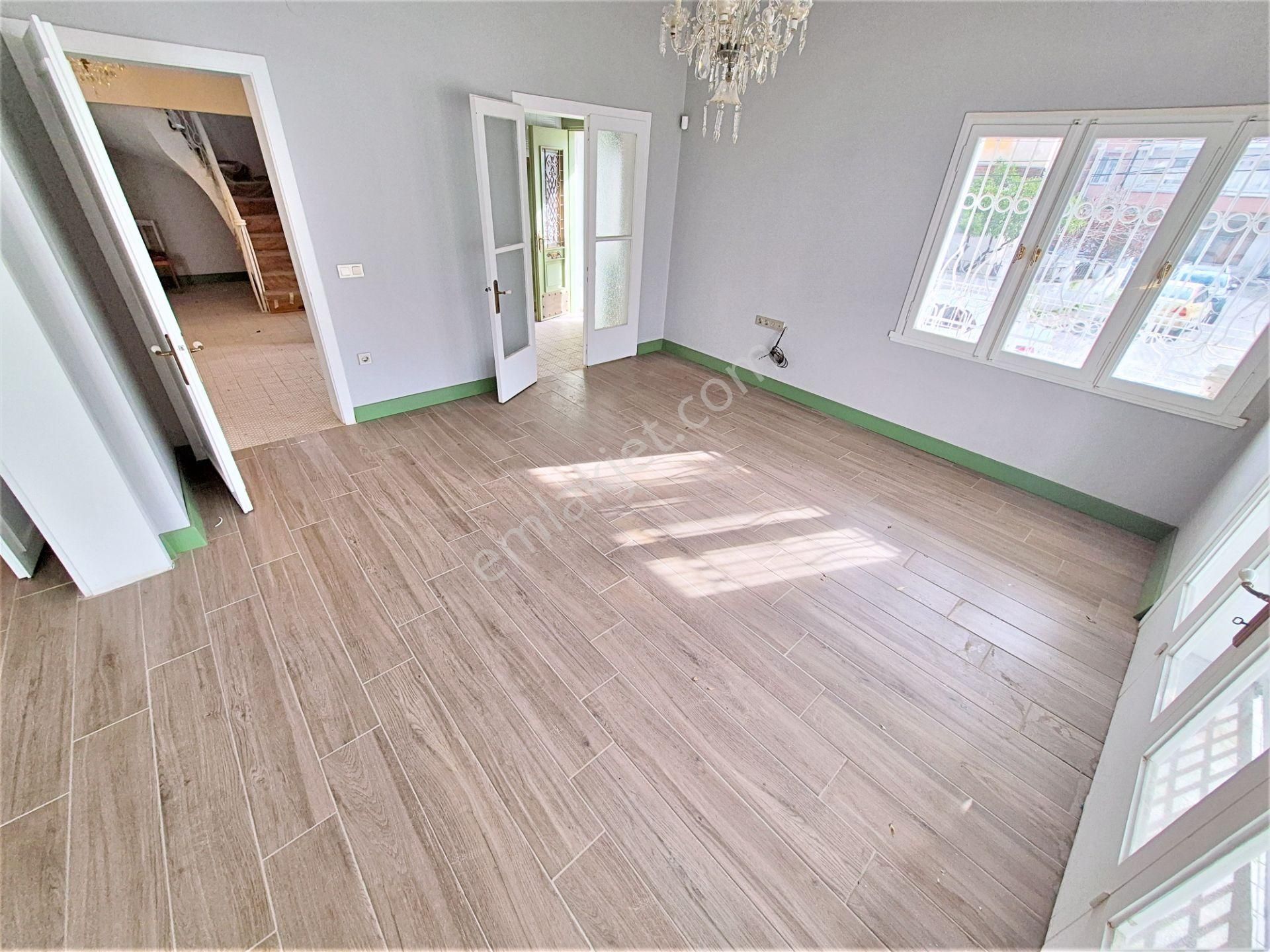 🌀güştaş Emlaktan Edremitte Satılık 7+1 Villa Edremit Meydana 200m Bahçeli Teraslı - Görsel 9