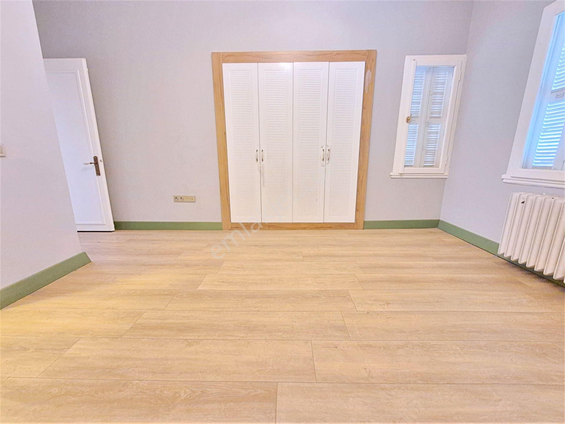 🌀güştaş Emlaktan Edremitte Satılık 7+1 Villa Edremit Meydana 200m Bahçeli Teraslı - Görsel 24