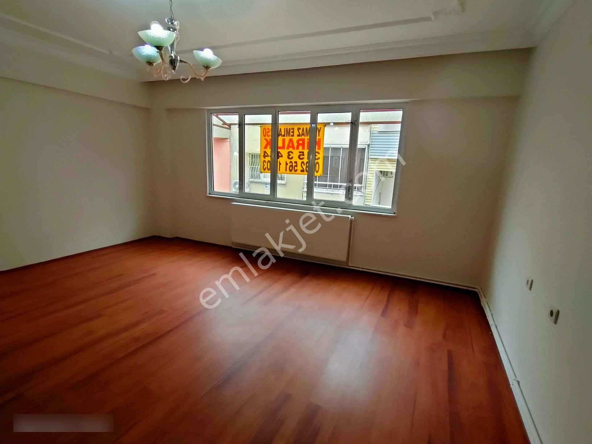 Kurtuluş Mahallesinde Doğalgazlı Ve Klimalı Kiralık Daire - Görsel 11