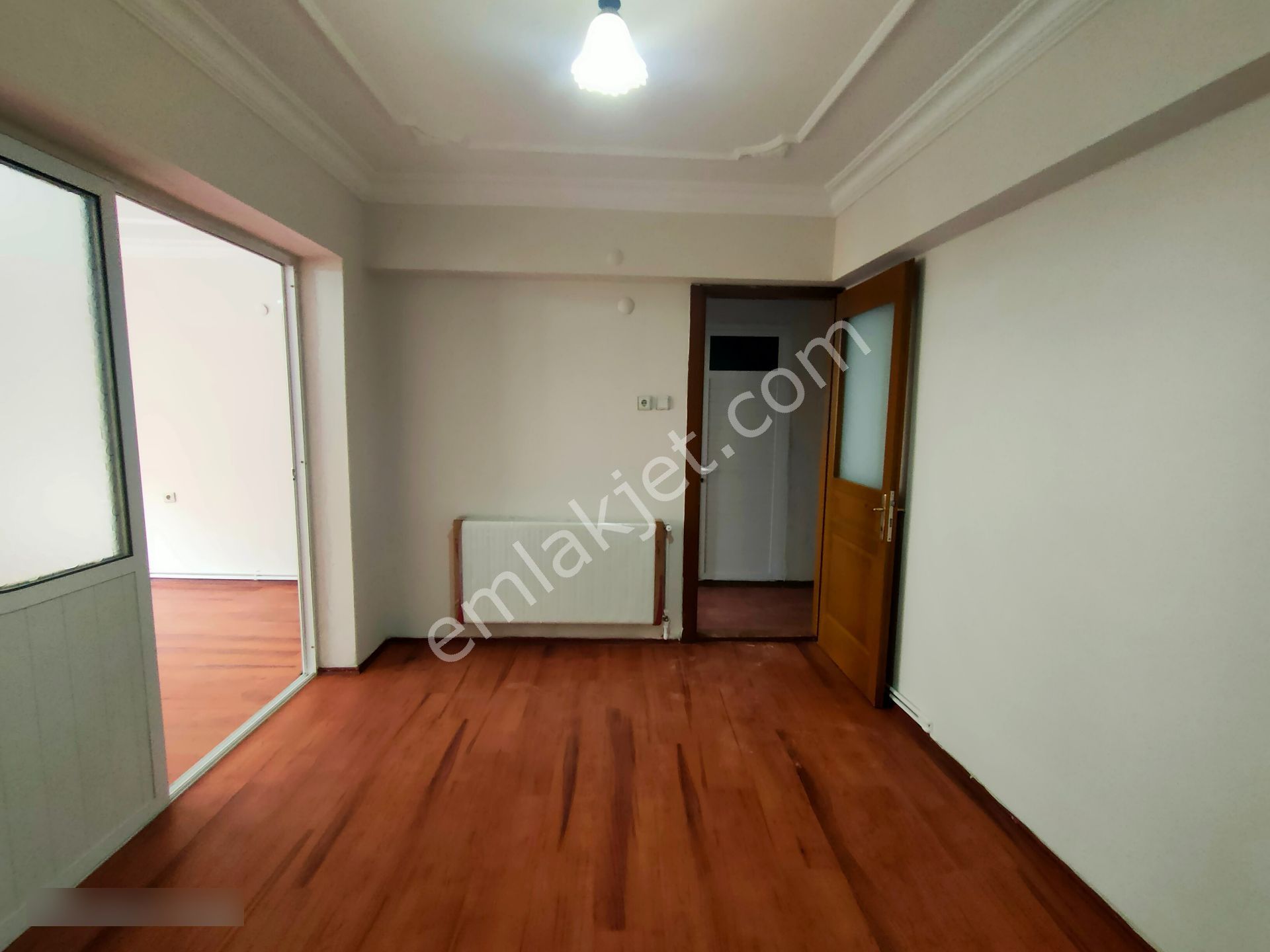 Kurtuluş Mahallesinde Doğalgazlı Ve Klimalı Kiralık Daire - Görsel 15