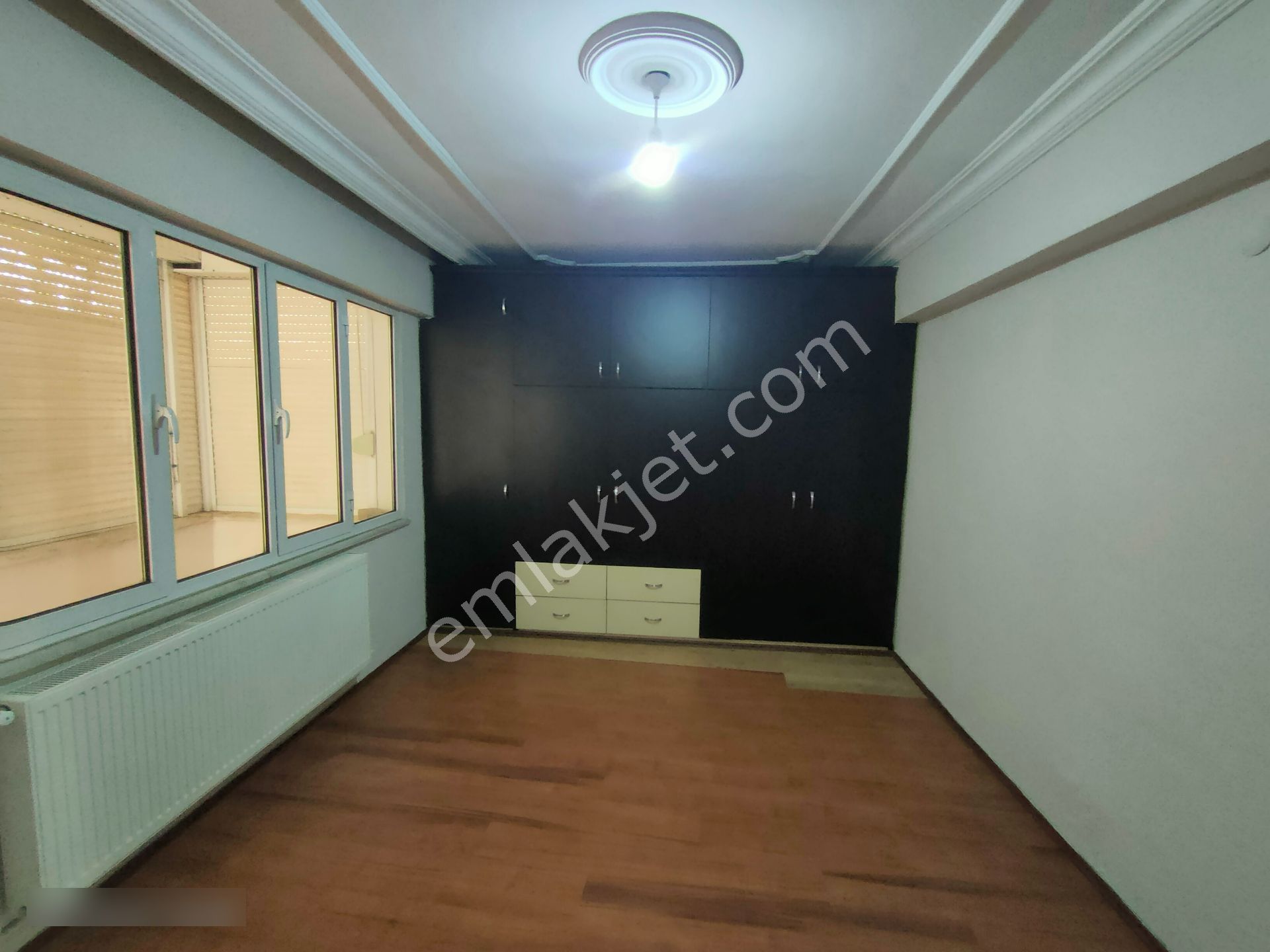 Kurtuluş Mahallesinde Doğalgazlı Ve Klimalı Kiralık Daire - Görsel 18