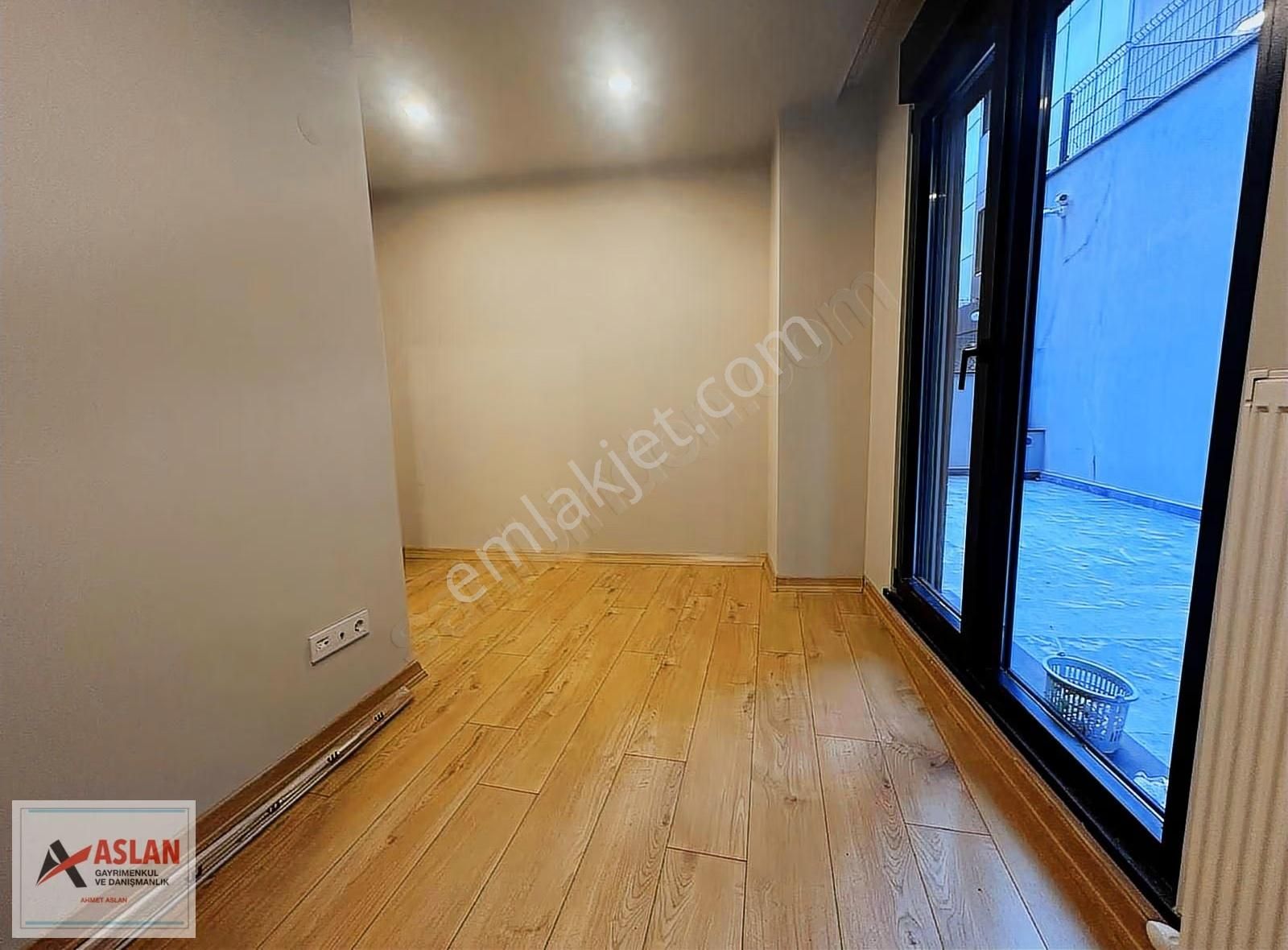 Üsküdar Ferah Mahallesinde Kiralık 2+1 80m2 Daire - Görsel 15