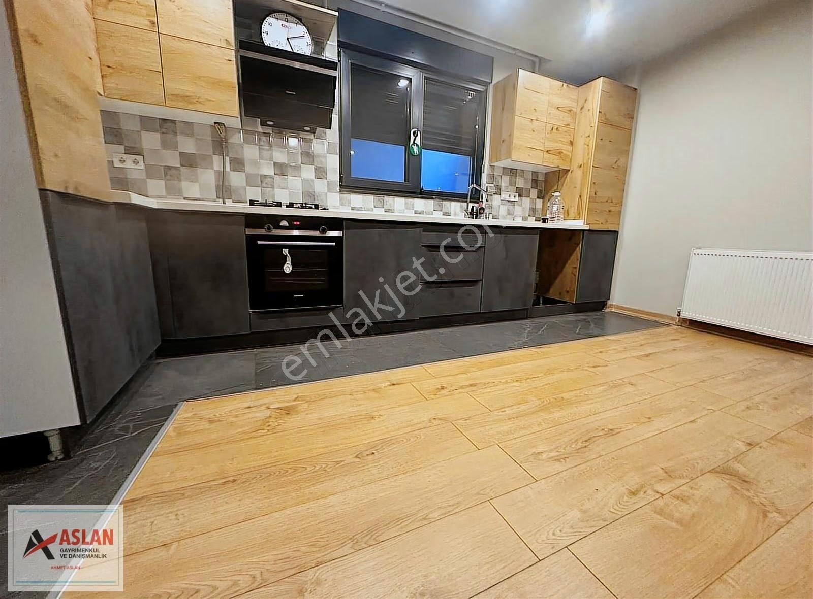 Üsküdar Ferah Mahallesinde Kiralık 2+1 80m2 Daire - Görsel 3