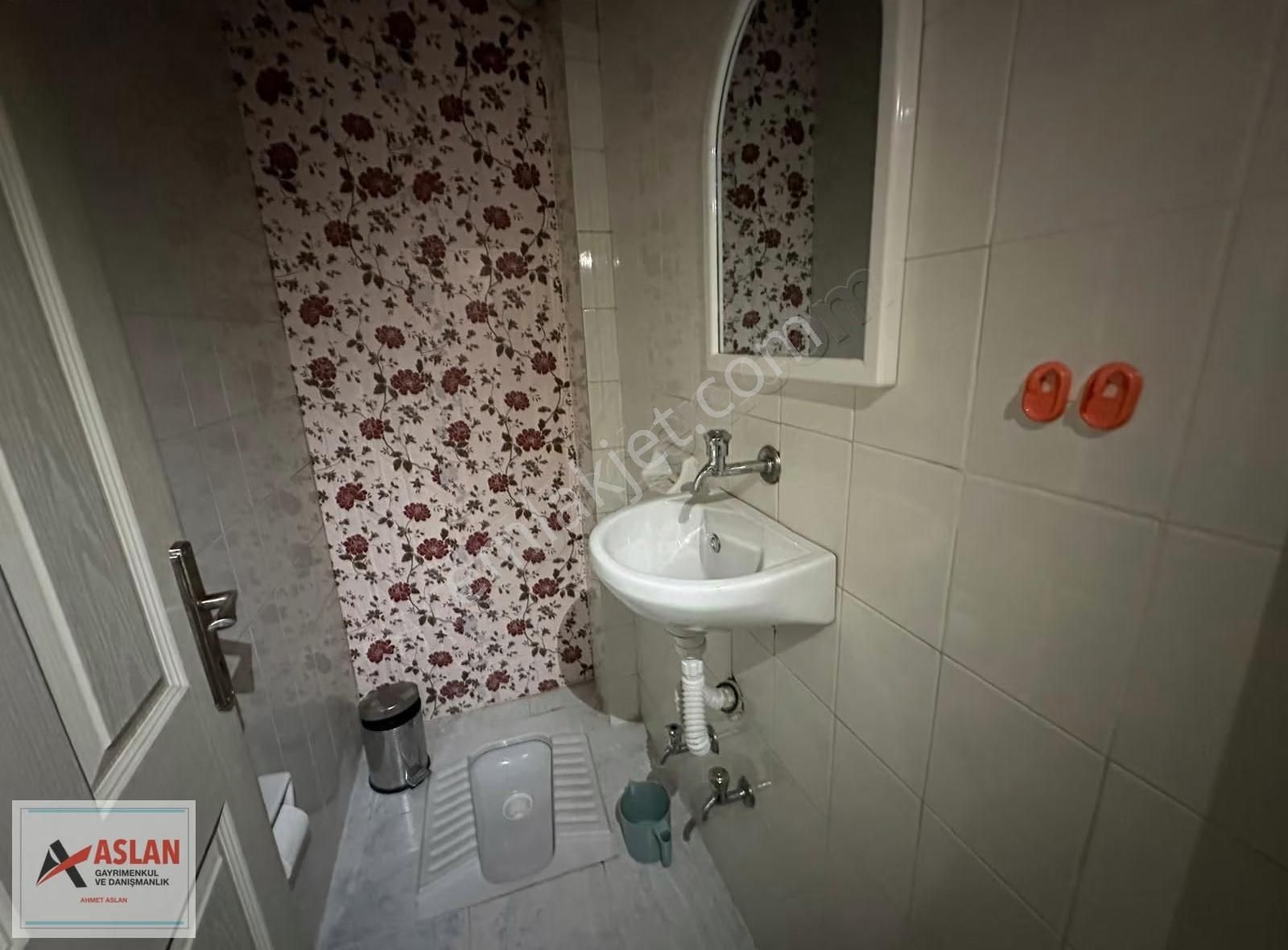 Üsküdar Çengelköyde Anacadde Üstü 125 M2 Geniş 3+1 Kiralık Daire - Görsel 2