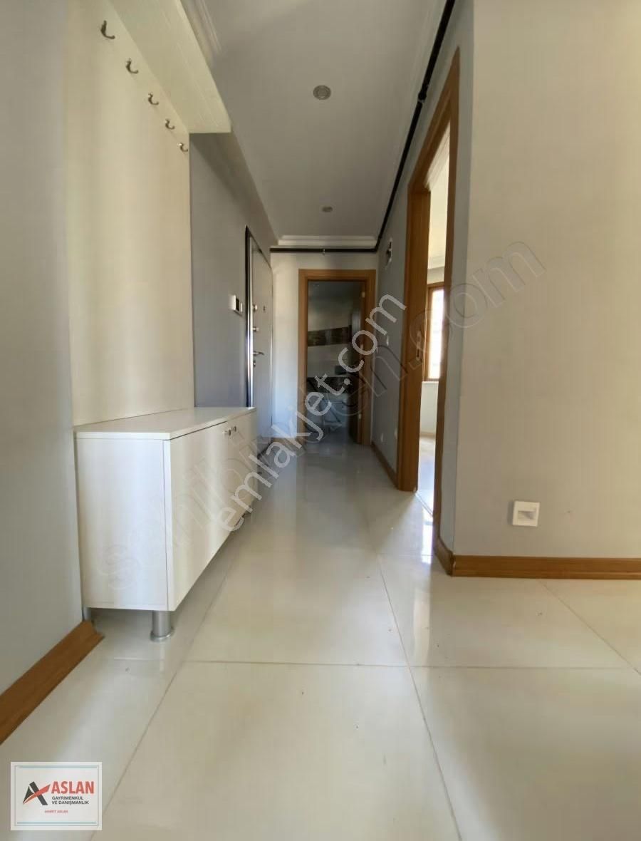 Çekmeköy Çatalmeşe Mh Satılık İskanlı 2+1 85 M'2 Ara Kat Daire - Görsel 8