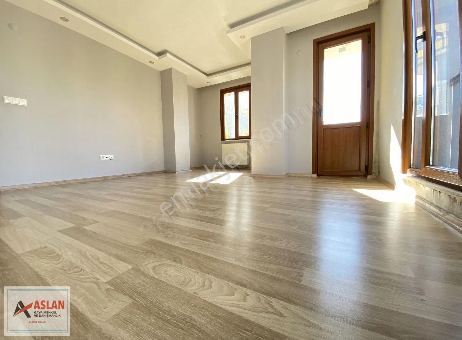 Çekmeköy Çatalmeşe Mh Satılık İskanlı 2+1 85 M'2 Ara Kat Daire - Görsel 26