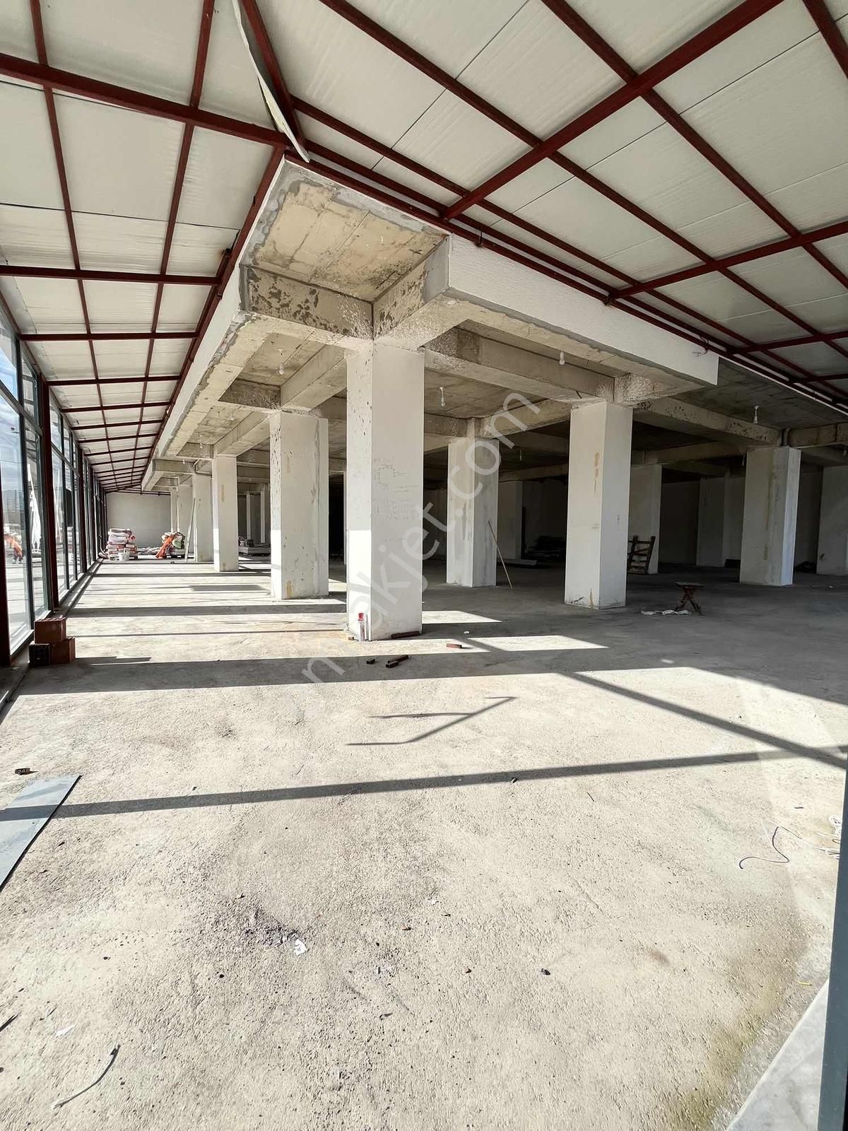 Kiralık Kartepe Fsm Mahallesin De 560 M2 Cadde Üzeri İş Yeri - Görsel 5