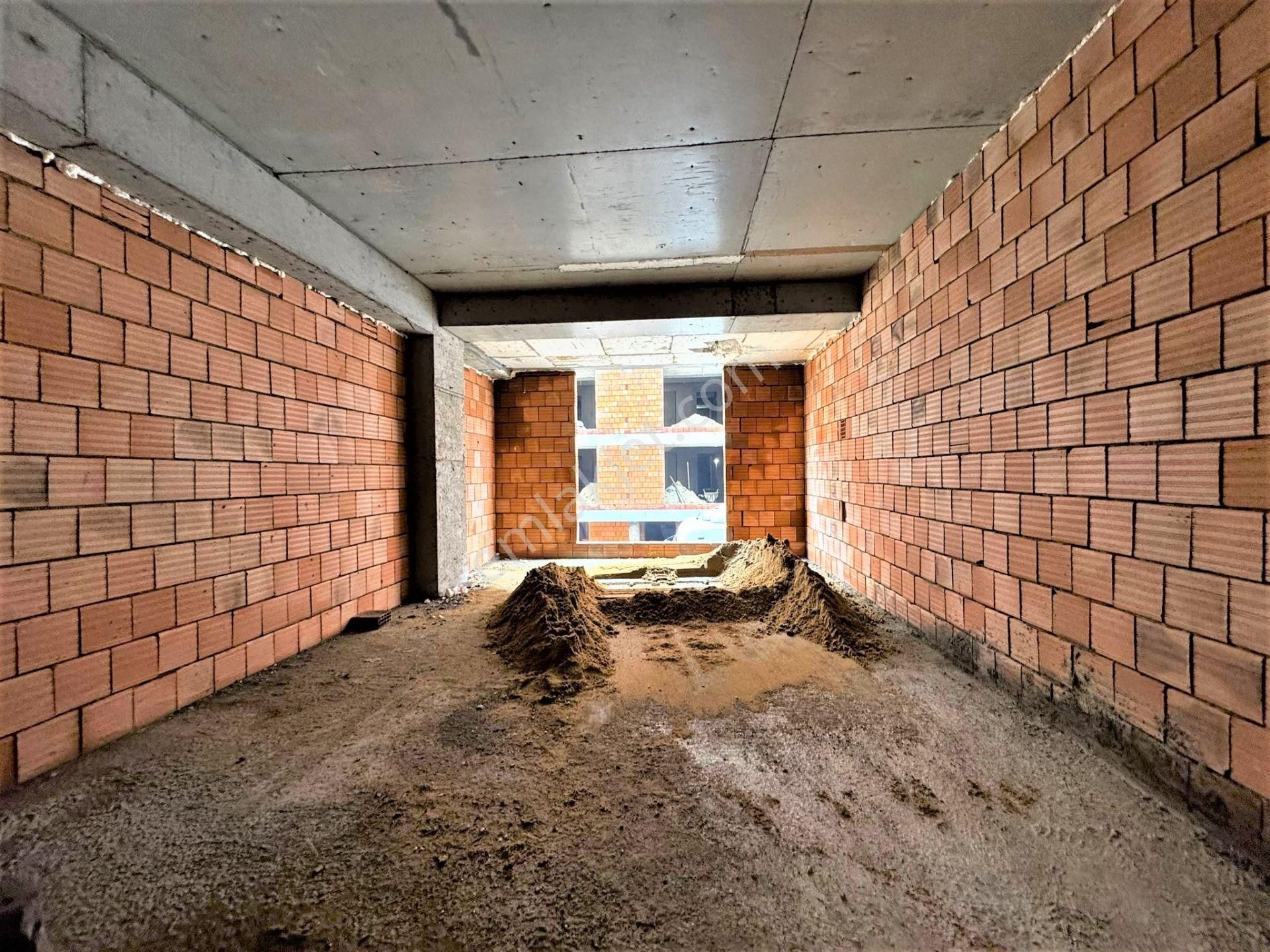 Bahçelievler Feritselimpaşa Caddesi'ne 3.binada 5.kat 2+1 Daire - Görsel 10