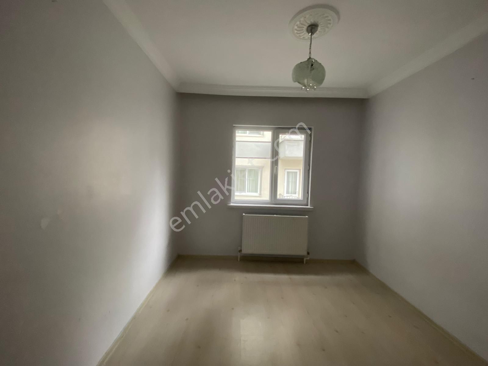 Koza Emlak'tan Mareşal Çakmak Mahalesinde Full Yapılı Kat Konumunda 3+1 Güney Ön Cepheli Dairee - Görsel 10