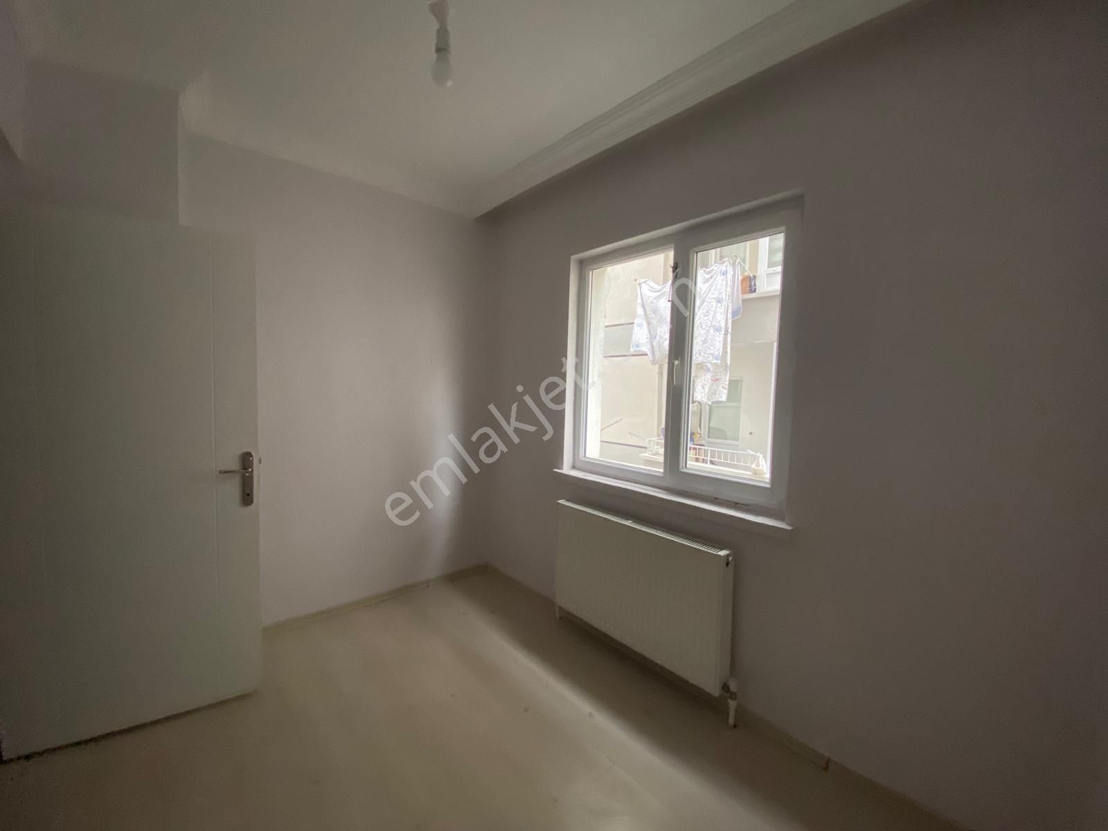 Koza Emlak'tan Mareşal Çakmak Mahalesinde Full Yapılı Kat Konumunda 3+1 Güney Ön Cepheli Dairee - Görsel 17